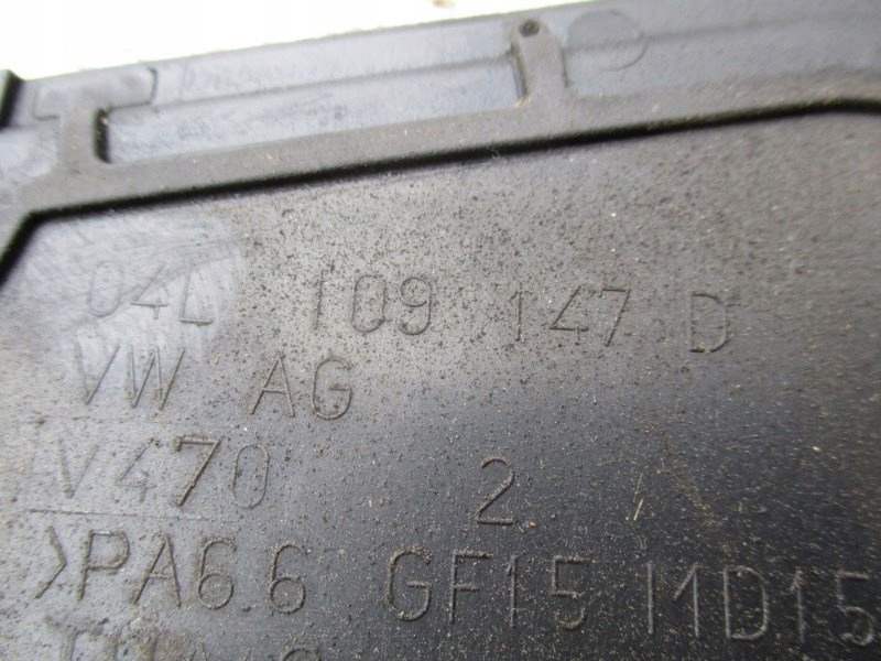 OSŁONA ROZRZĄDU VW GOLF VII 5G 5G0 1.6TDI CLH 04L109147D Typ silnika Diesel
