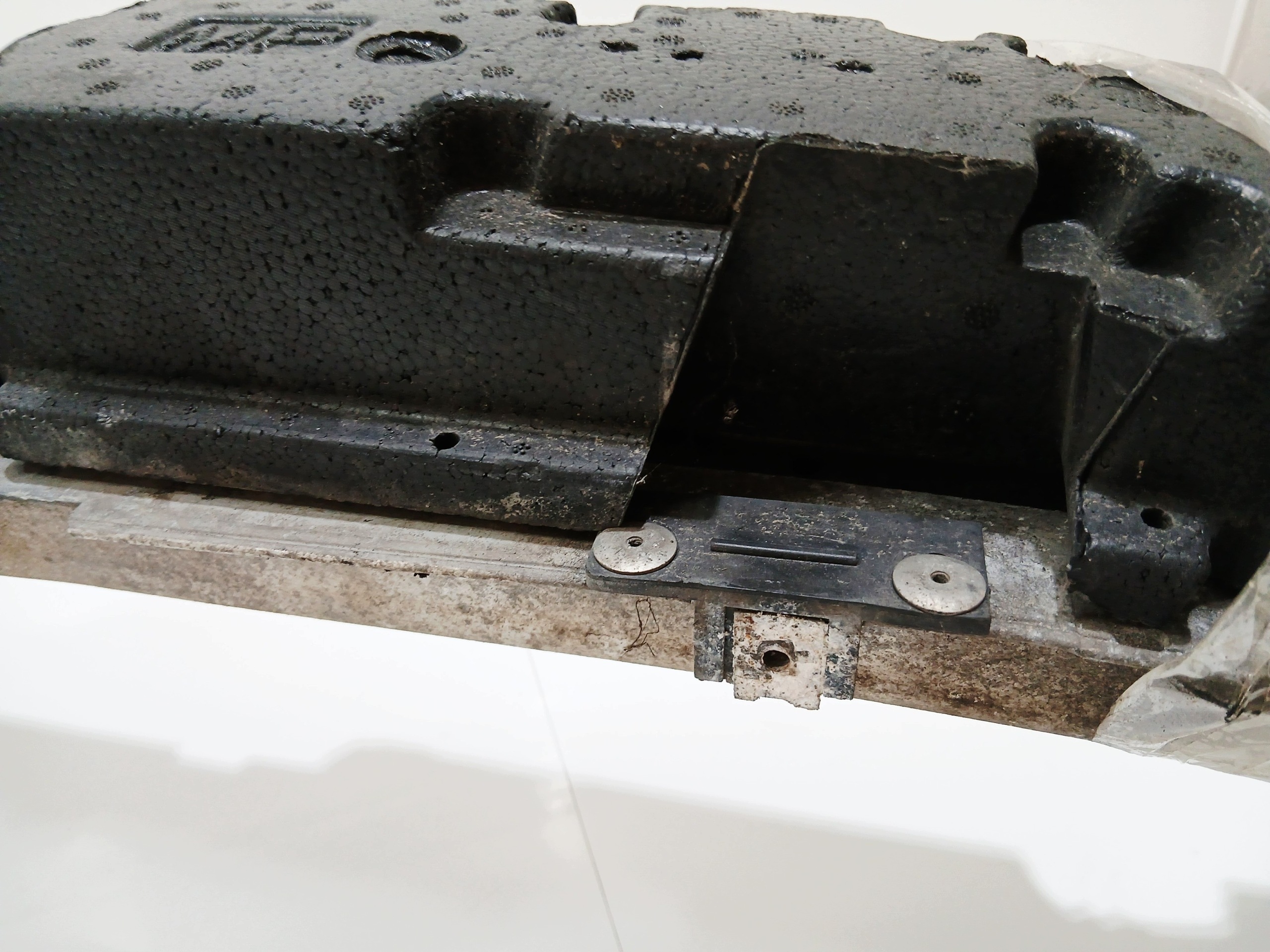 front bumper support ABSORBER BMW E61 LCI M PAKIET 7148586