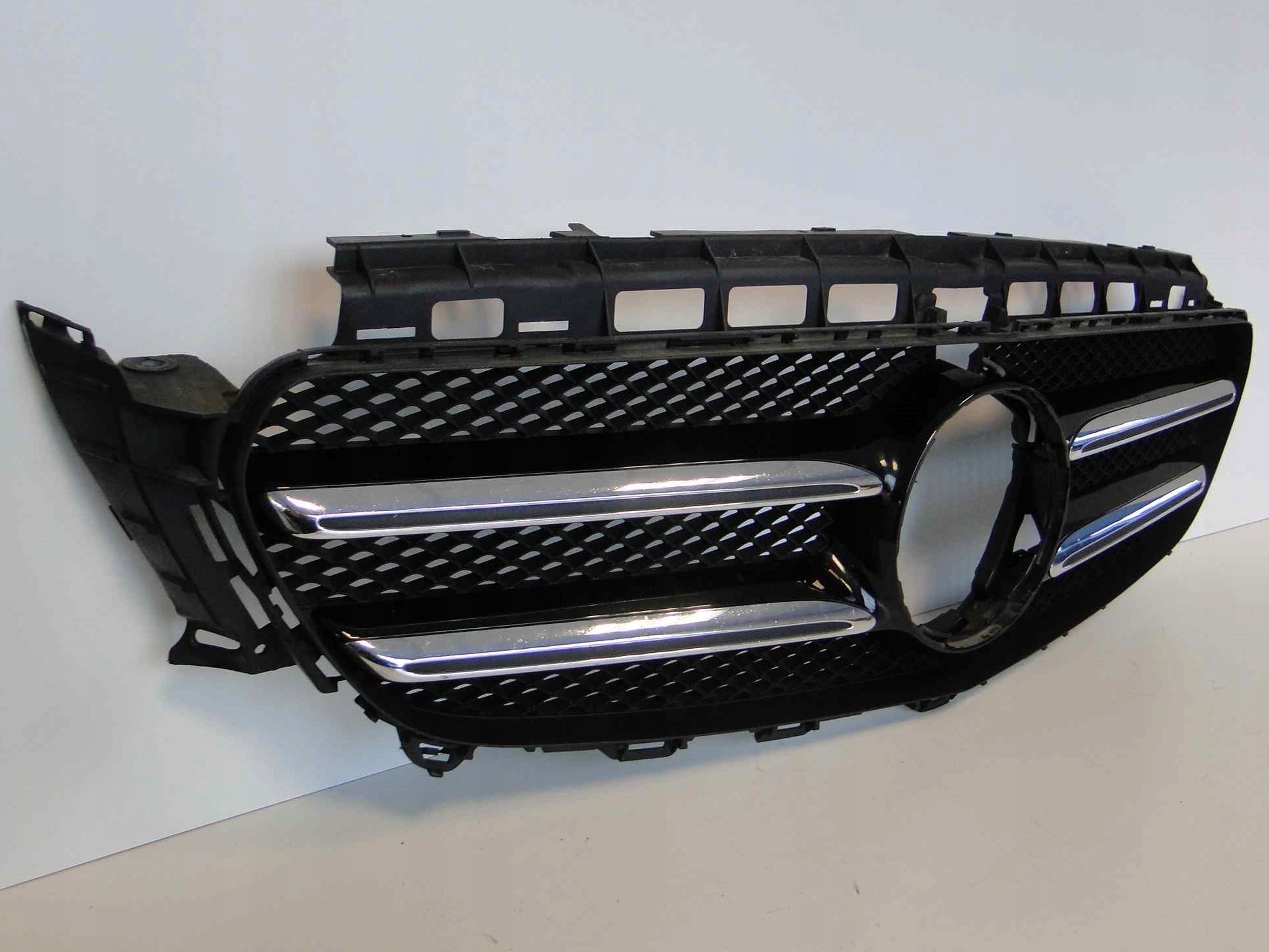 MERCEDES E W213 213 GRILL ATRAPA AVANT AMG KAMERA Typ samochodu Samochody osobowe