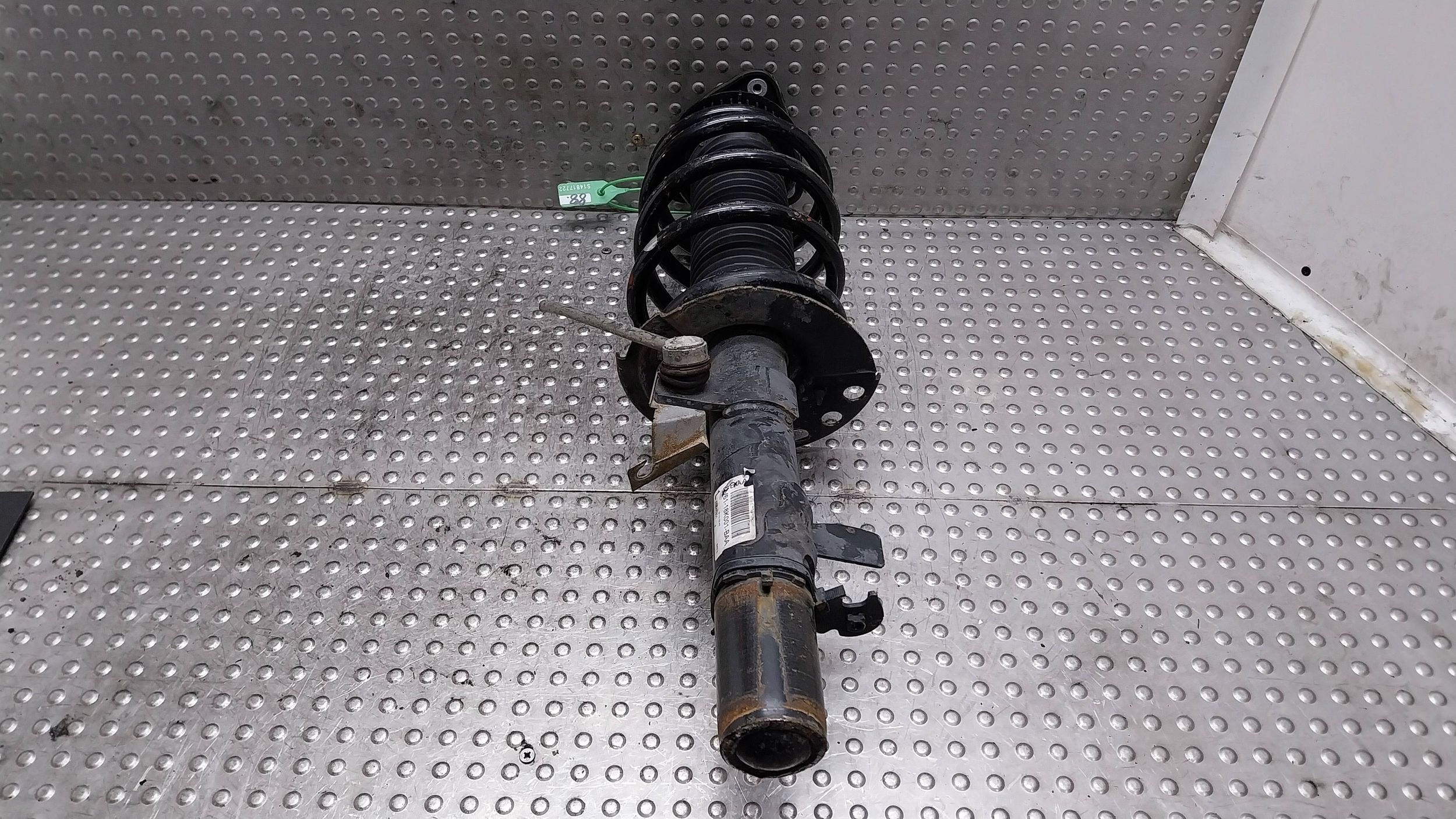 shock absorber left front CV61-18K001-BAA FORD KUGA MK2 2.0 TDCI