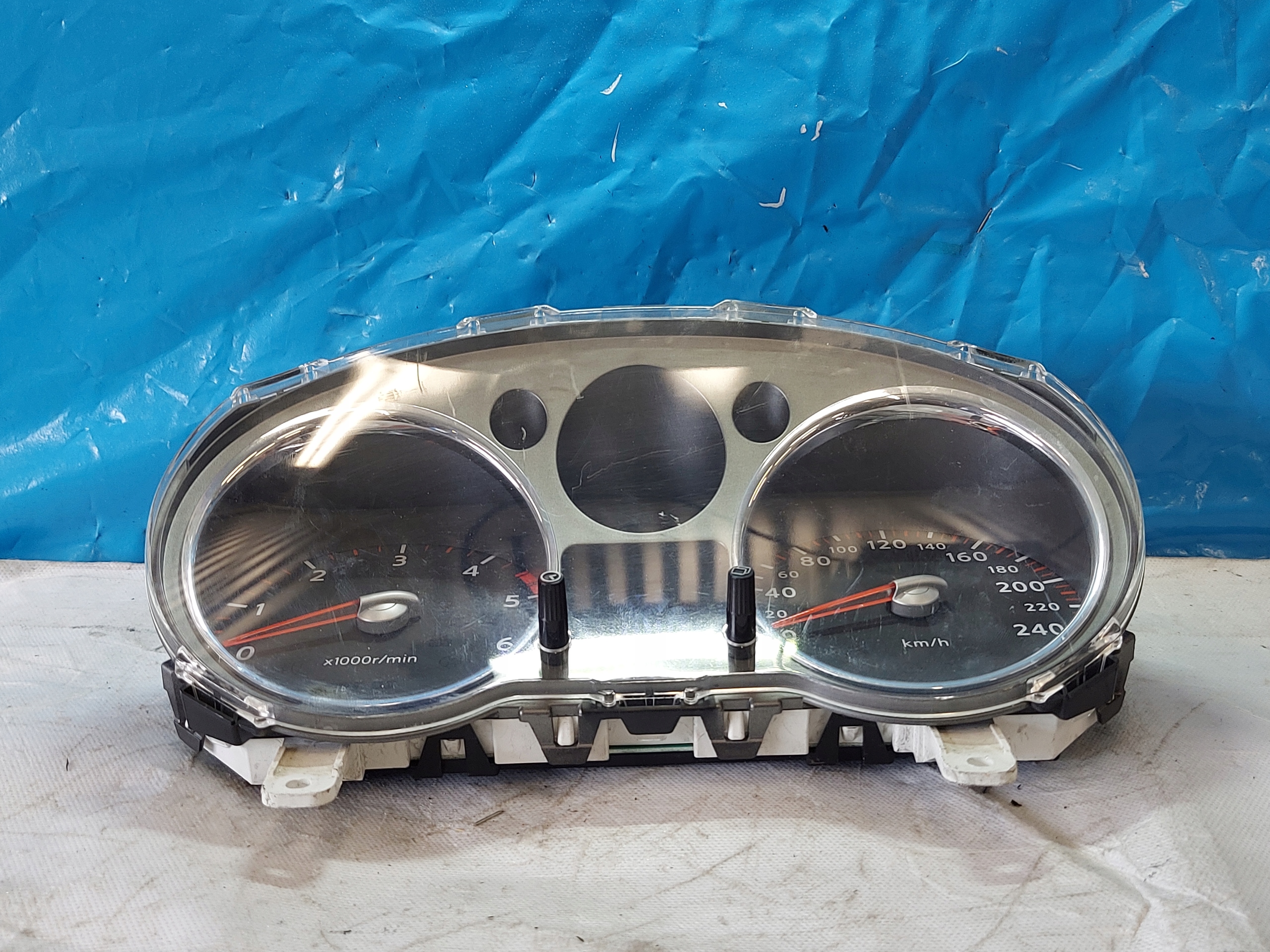 dials clock NISSAN X TRAIL T31 2.0 DCI 1SJG501/75X1