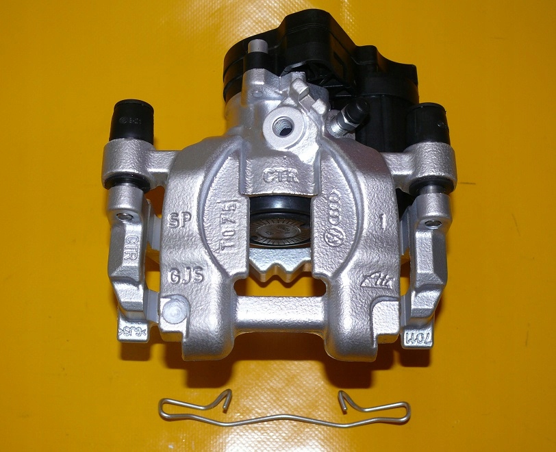 300/12mm - Зажим левый задний VW GOLF VII 7 300/12 мм 12-17r.