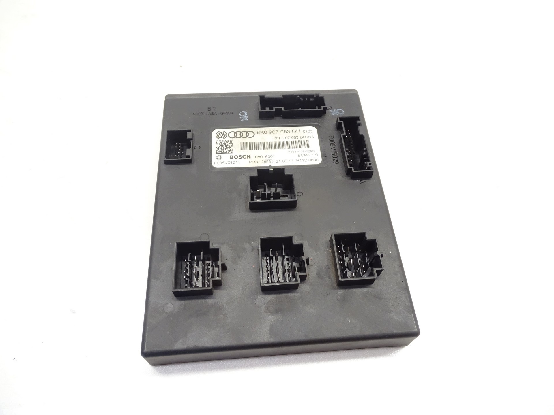 Unité commande confort BCM AUDI A4 A5 Q5 8K0907063DH