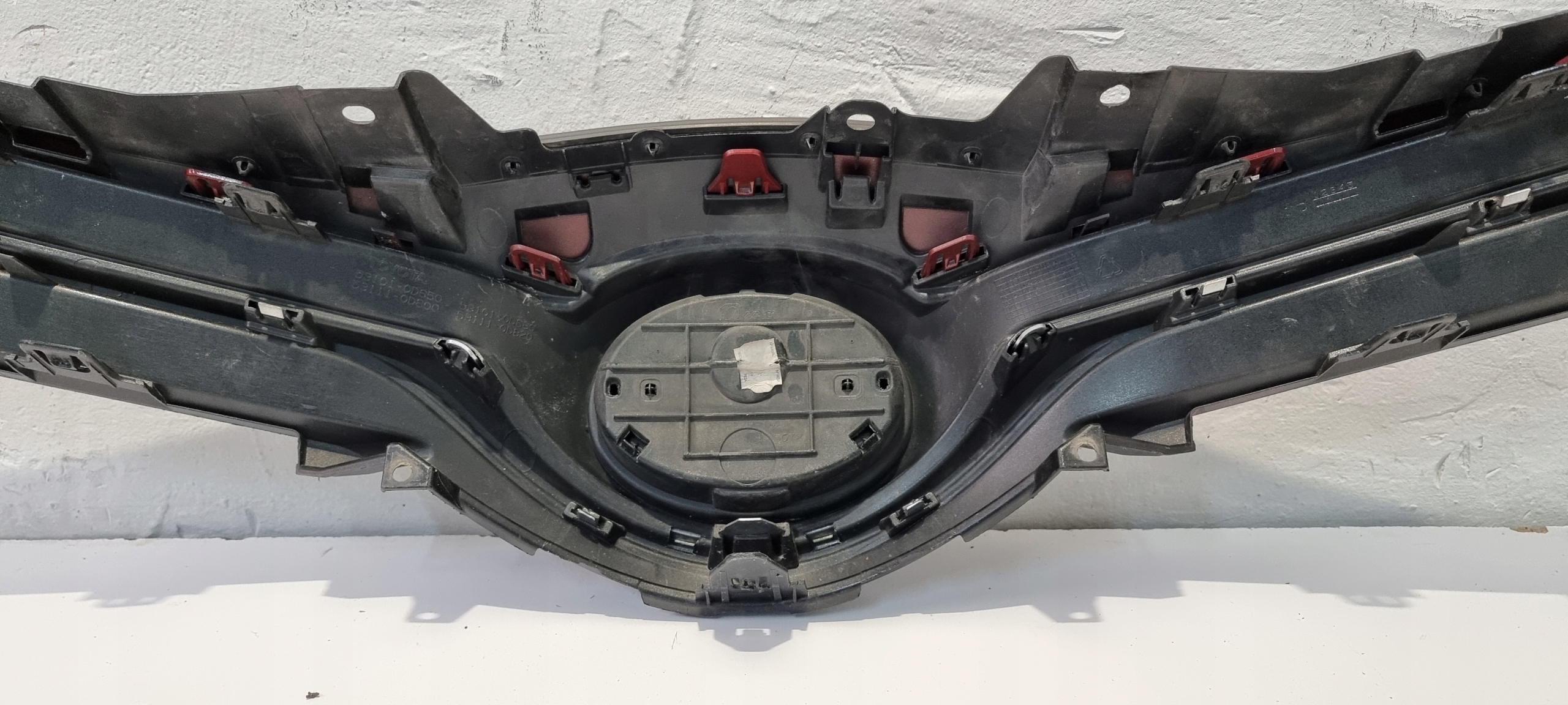 Toyota Yaris I P1 Kühlergrill FRONTGRILL Kühlergitter 531010D650M - Thumbnail 8