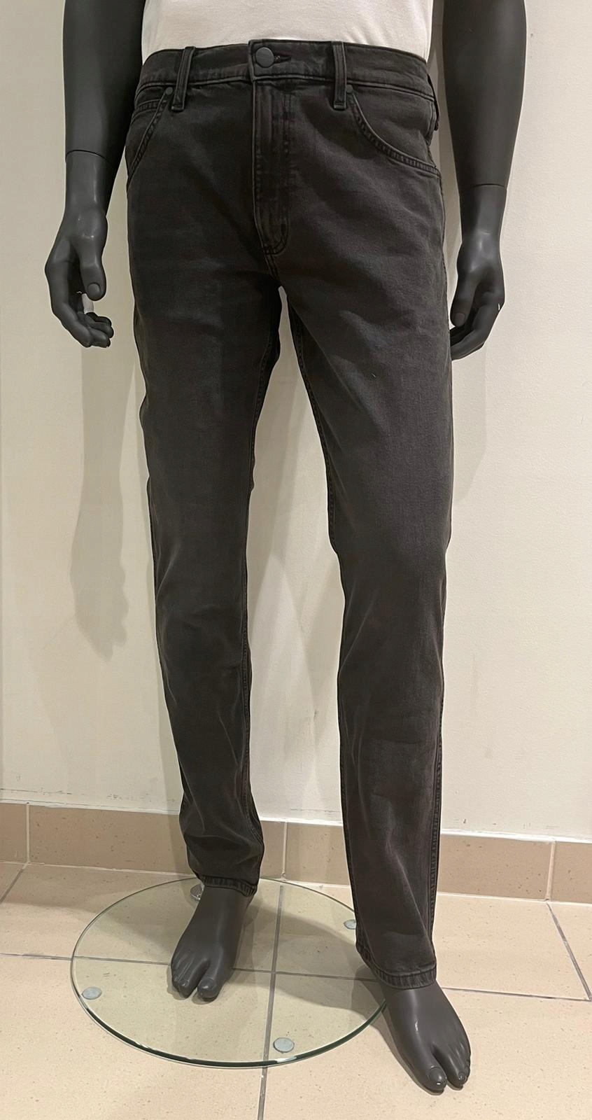 

Spodnie Jeansy Męskie Wrangler Greensboro W36 L34