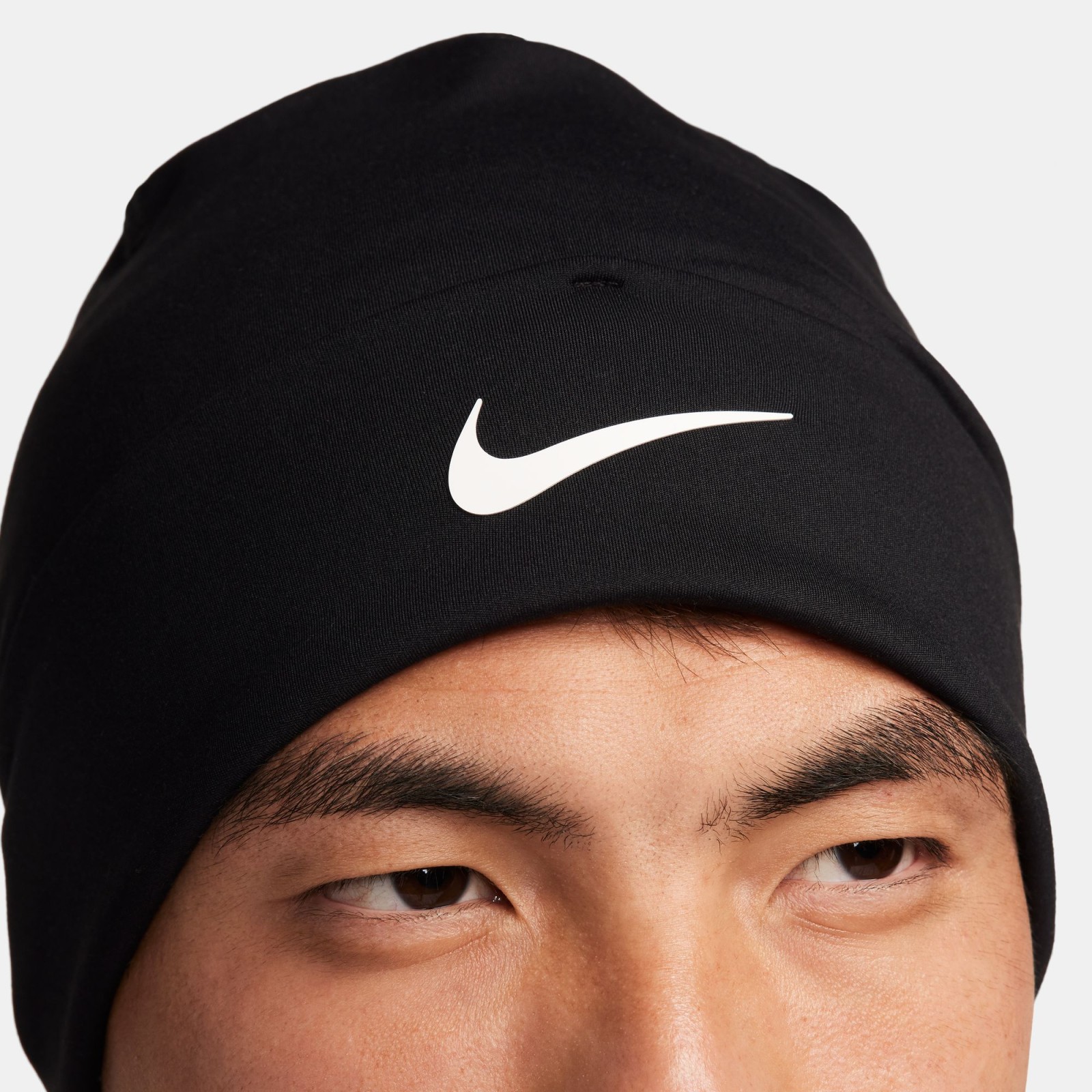 Zimná čiapka Nike Peak Dri-FIT Standard Cuff Beanie