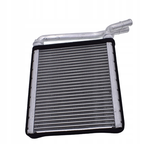 871070K050 - ОБОГРЕВАТЕЛЬ TOYOTA HILUX 2005-