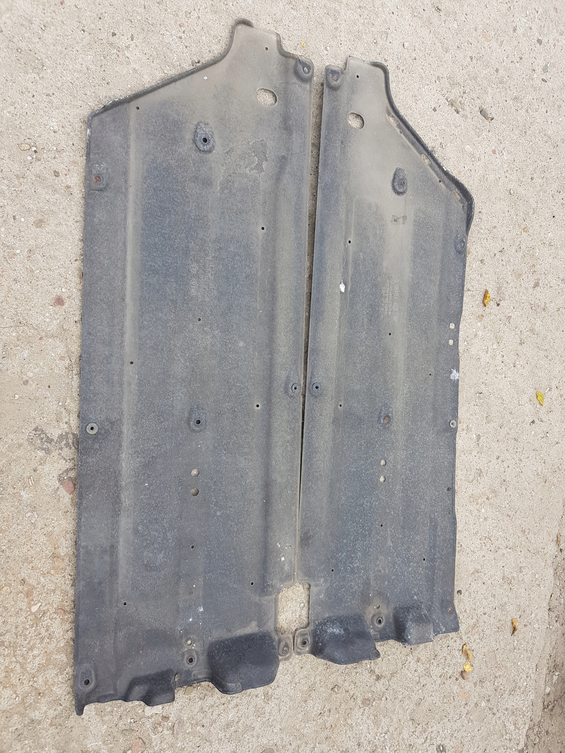 KIA STONIC cover chassis left right 84225-H8000 2017