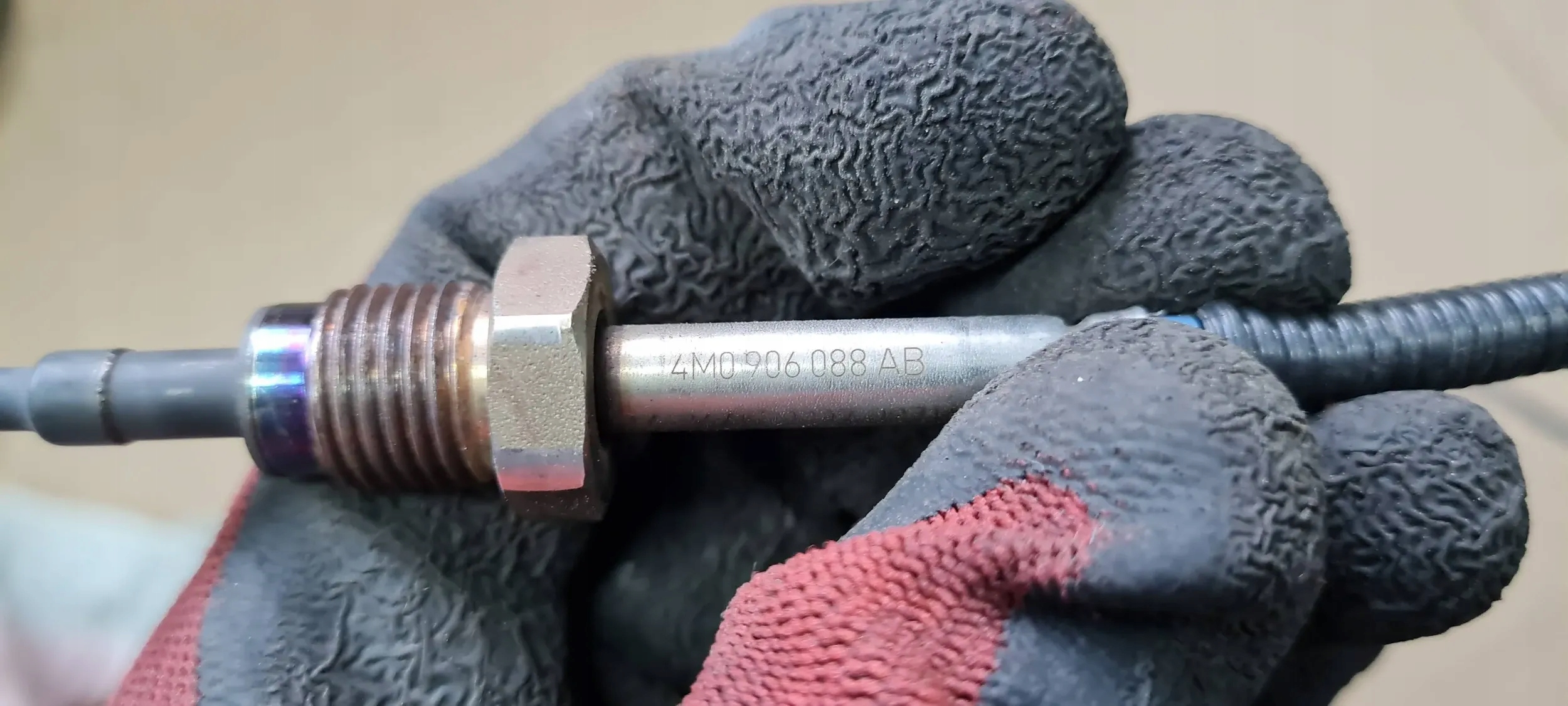 A6 C7 4G LIFT SENSOR TEMPERATURY GASE 3.0 TDI CRT 4M0906088AB