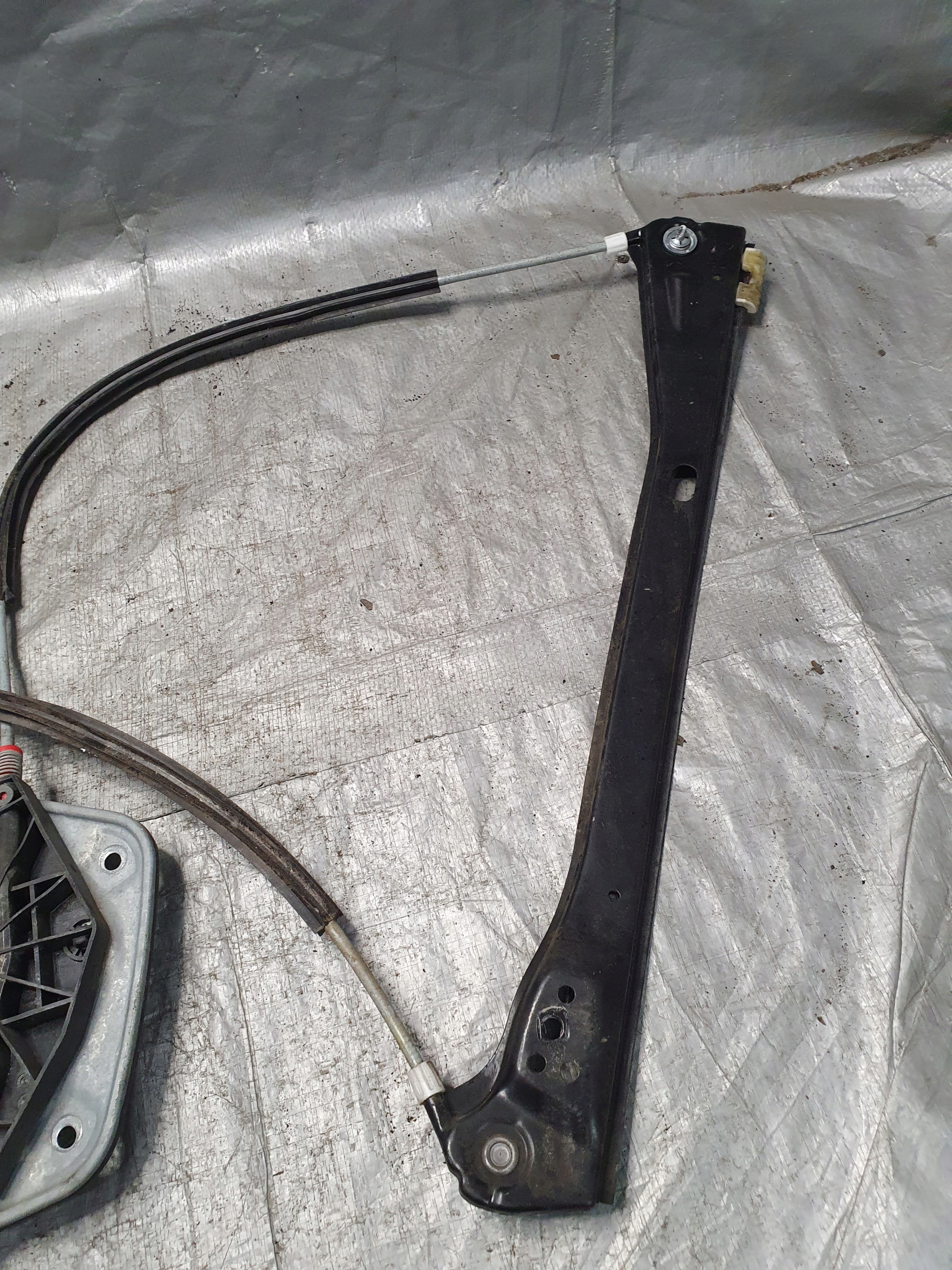 lift ELEK. right front VOLKSWAGEN GOLF 5 V 06r. 3D