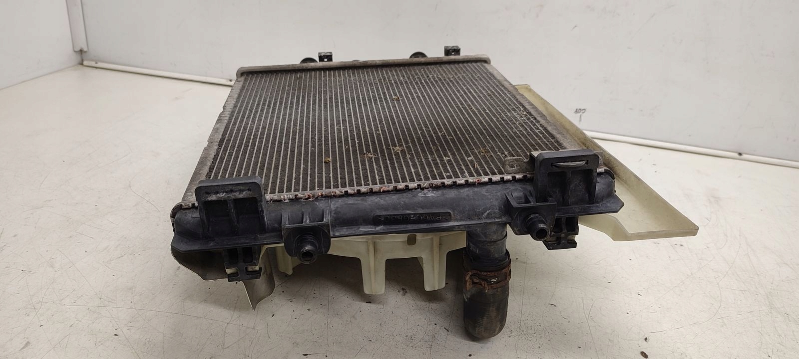 chladič vody ventilátor Toyota Aygo 1,0
