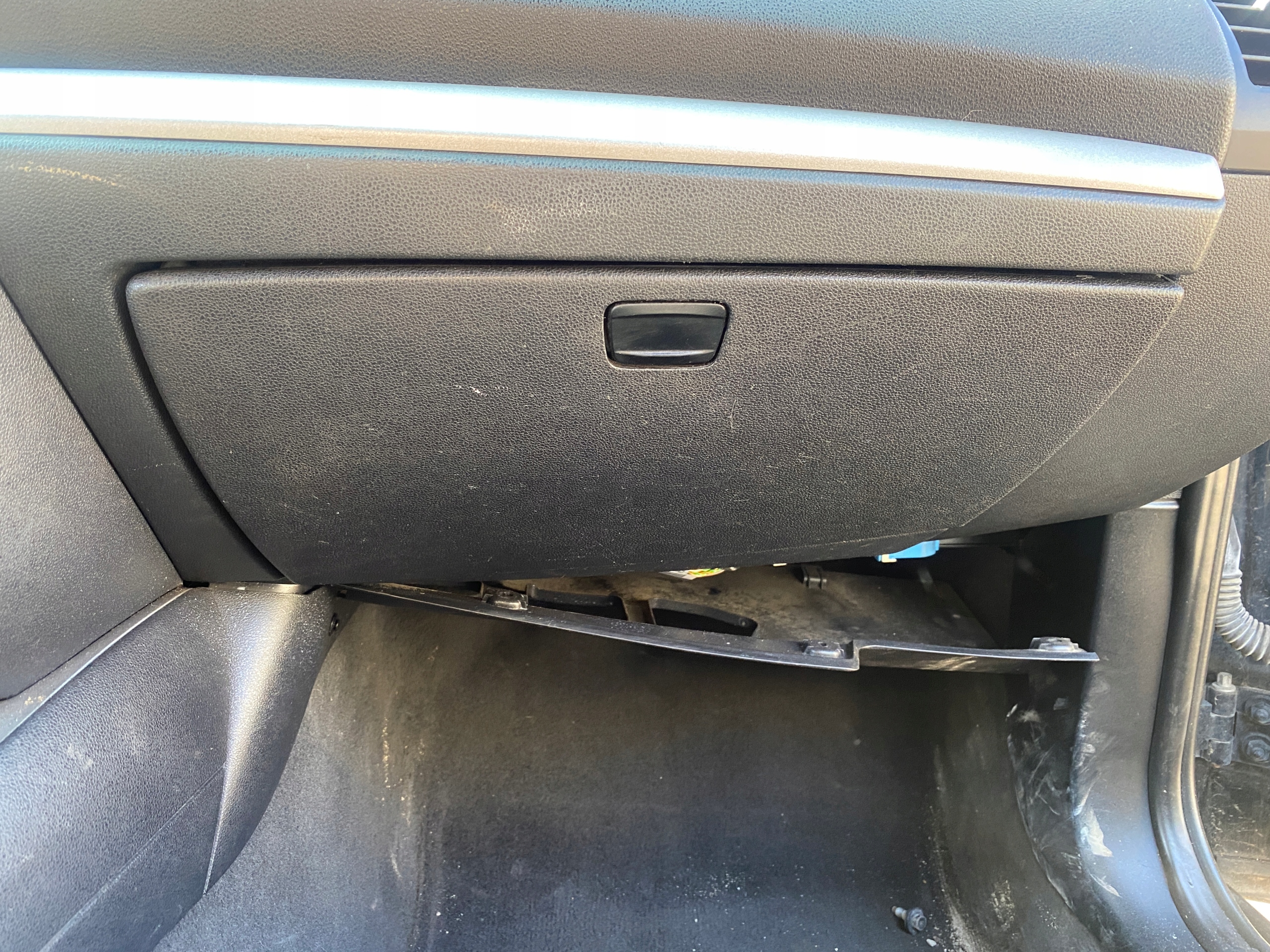 BMW 1 e E87 04-11 CASSETTO PORTAOGGETTI passeggeri