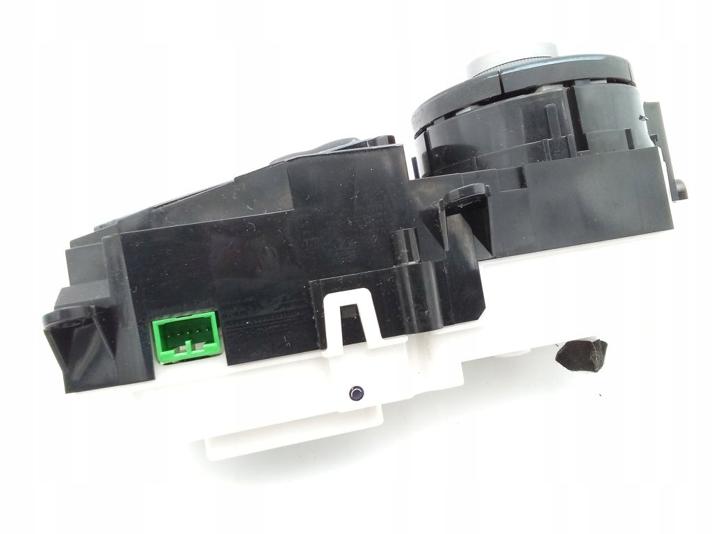 Honda Insight II 2 control panel panel air conditioning devices D09US EU