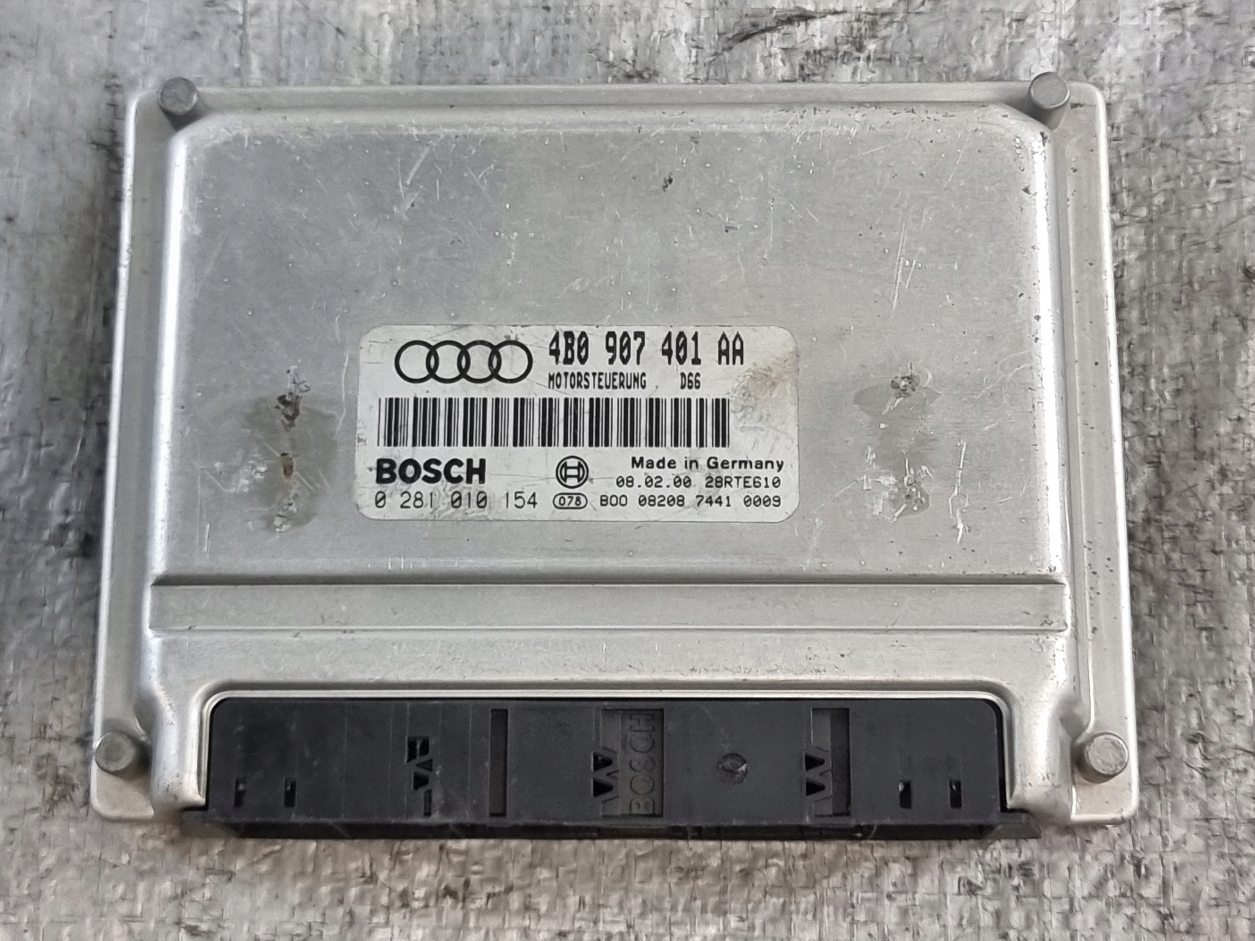 control unit computer of the engine OE 4B0907401AA AUDI A6 C5 2.5 TDI