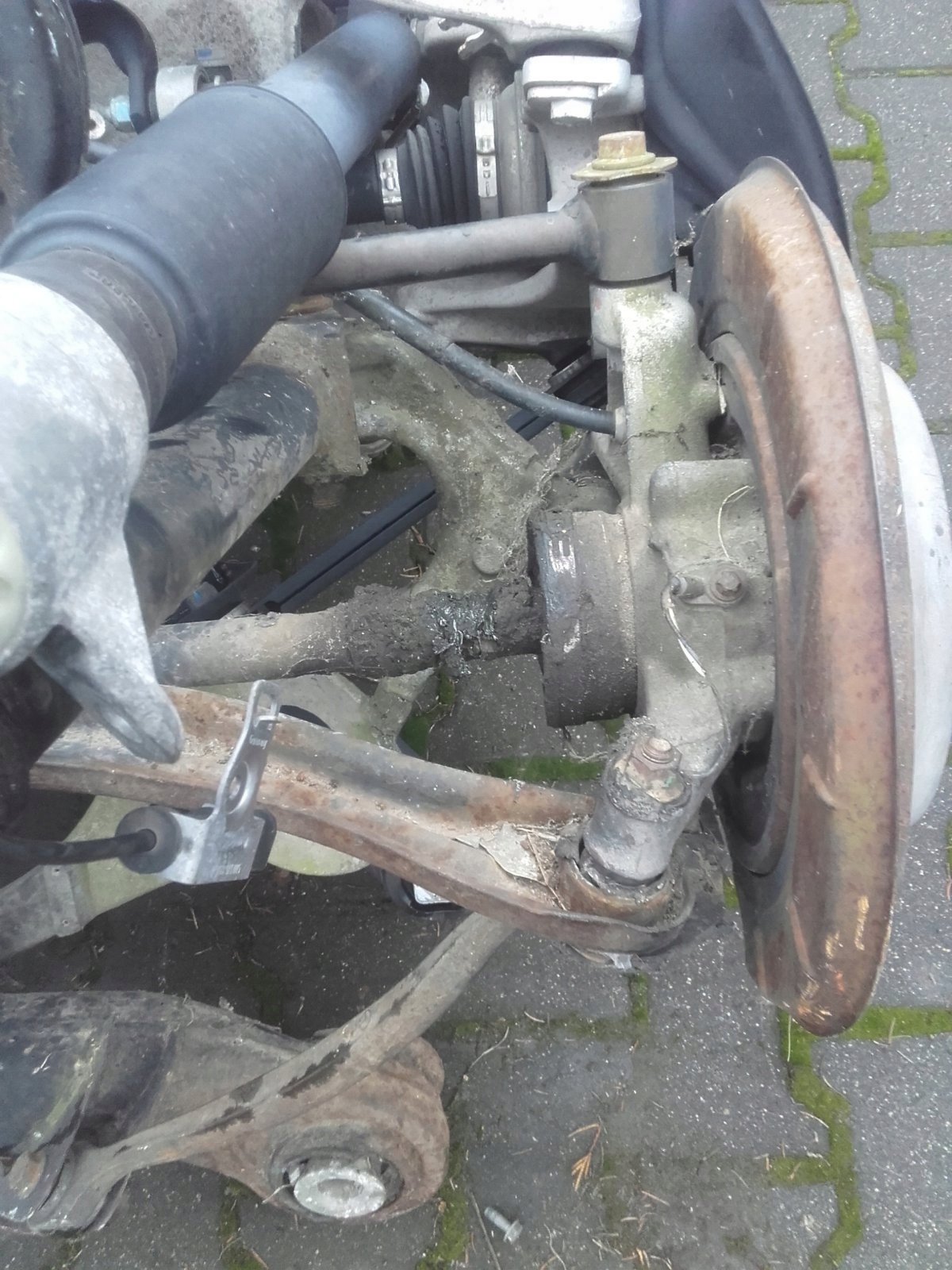 MERCEDES R-KLASA TYLNE ZAWIESZENIE W251 Producent części Inny