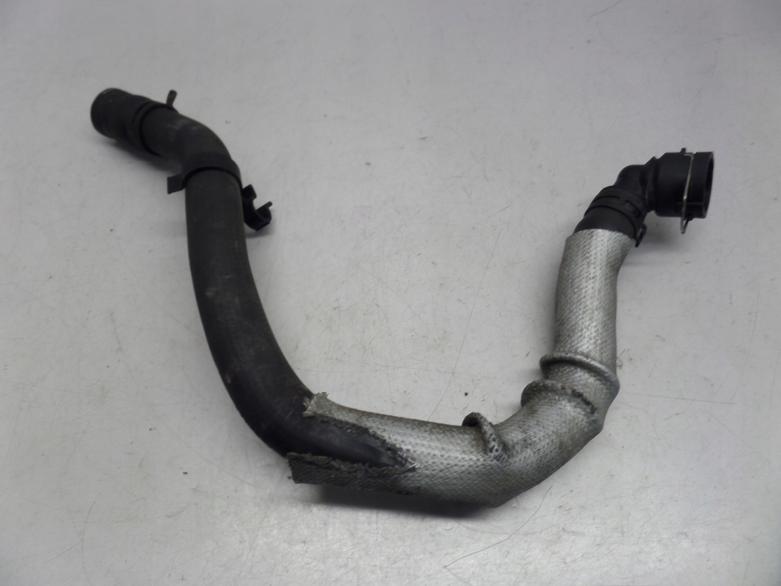 prijenos crijevo vode AUDI A3 8L 1.8T AGU 1J0121156A