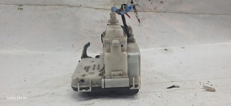 lock door VW POLO 14- left front 6N1837016C