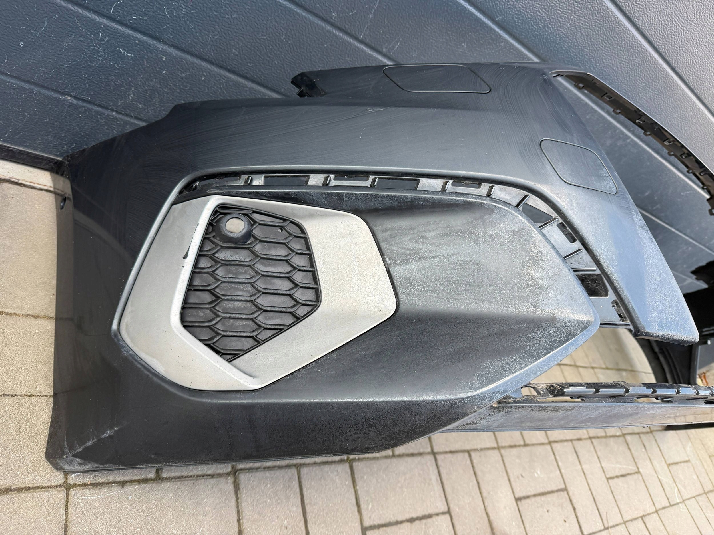 Audi A3 20- 8Y Stoßstange vorne vorne