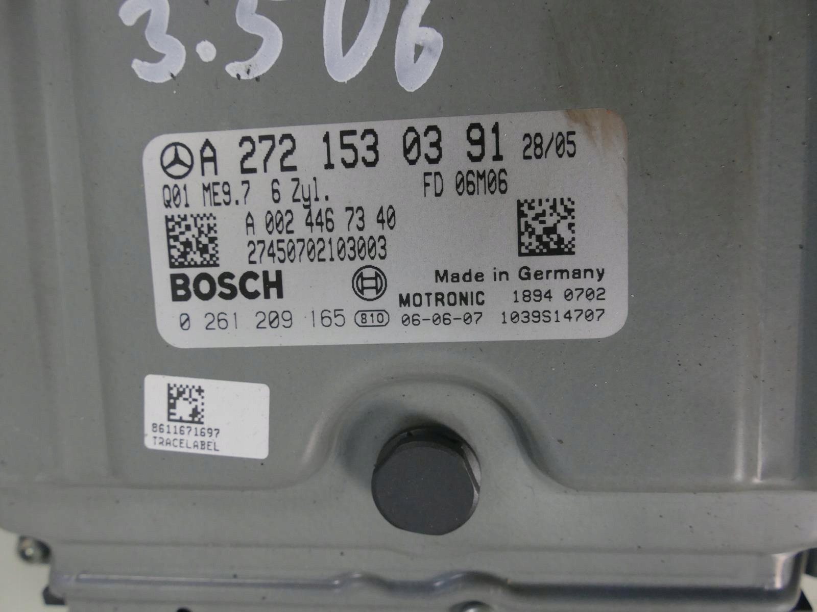MERCEDES SLK R171 3.5 V6 272 control unit of the engine module ECU computer Z connecting spoiler