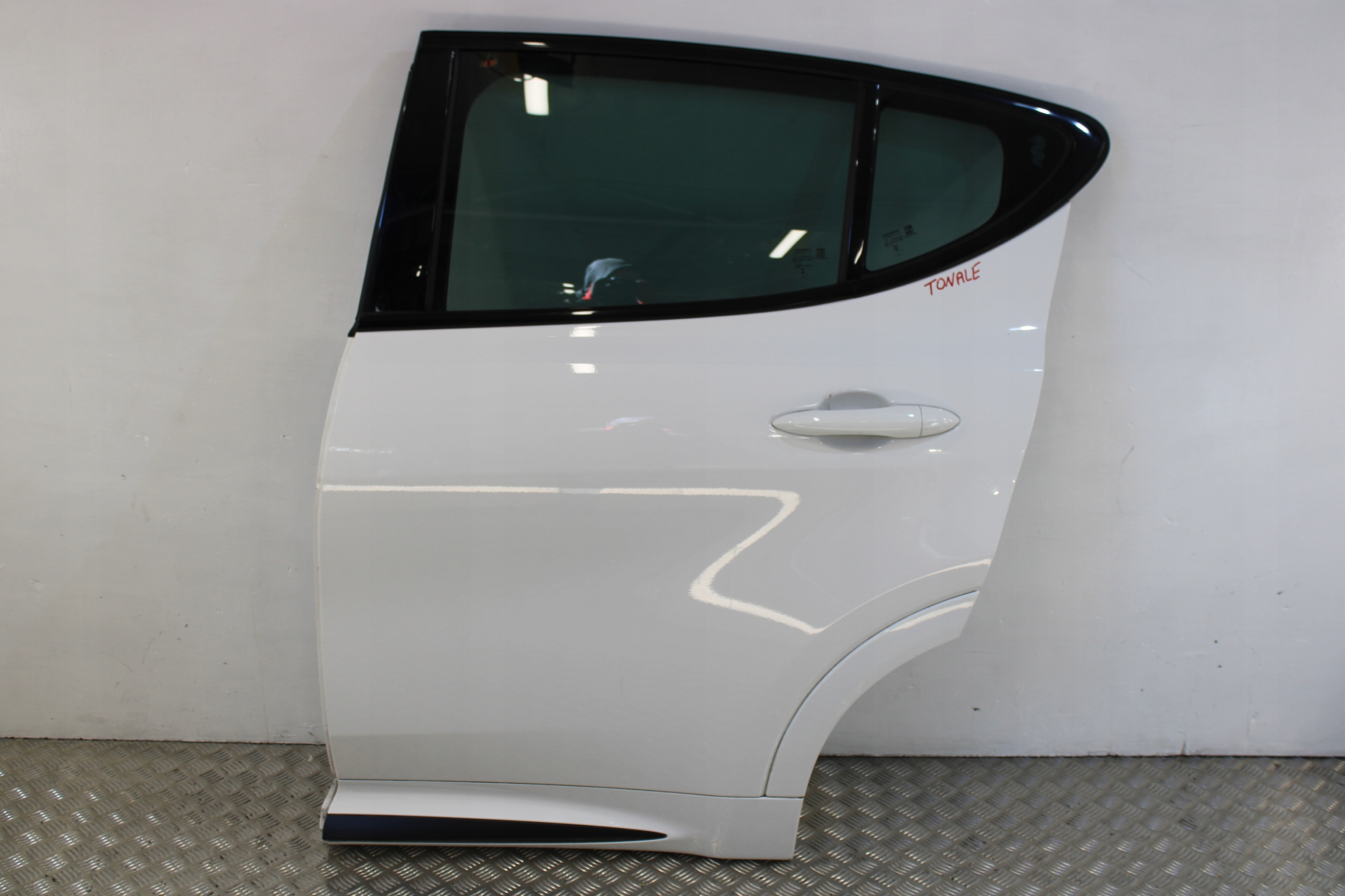 door left rear part left rear. complete ALFA ROMEO TONALE