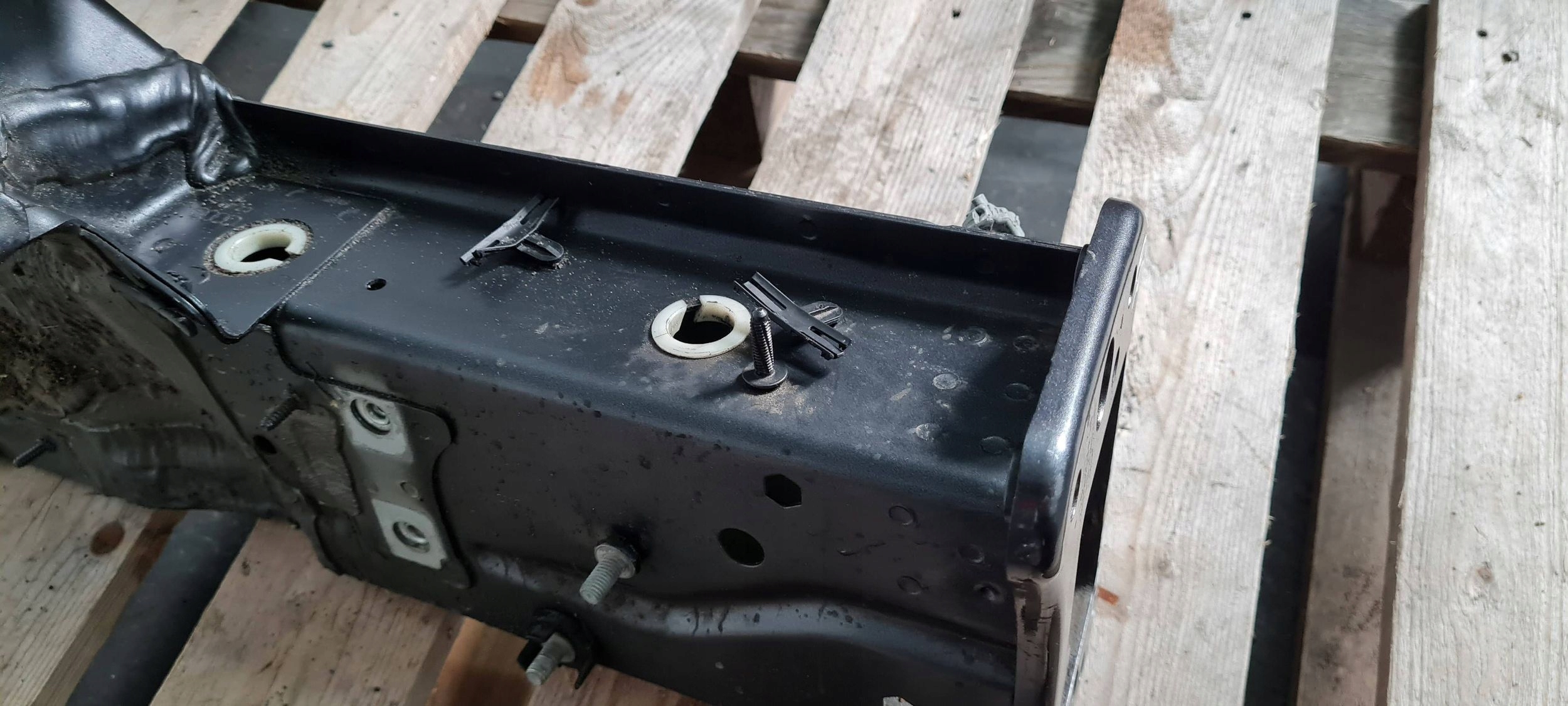 A5 8W S5 LIFT quarter right right front LZ7S A4 B9 8W S4