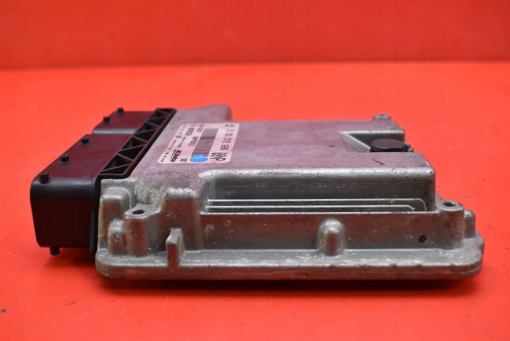 control unit computer of the engine 55572686 OPEL INSIGNIA A 2.0 CDTI 130 KM 08-14