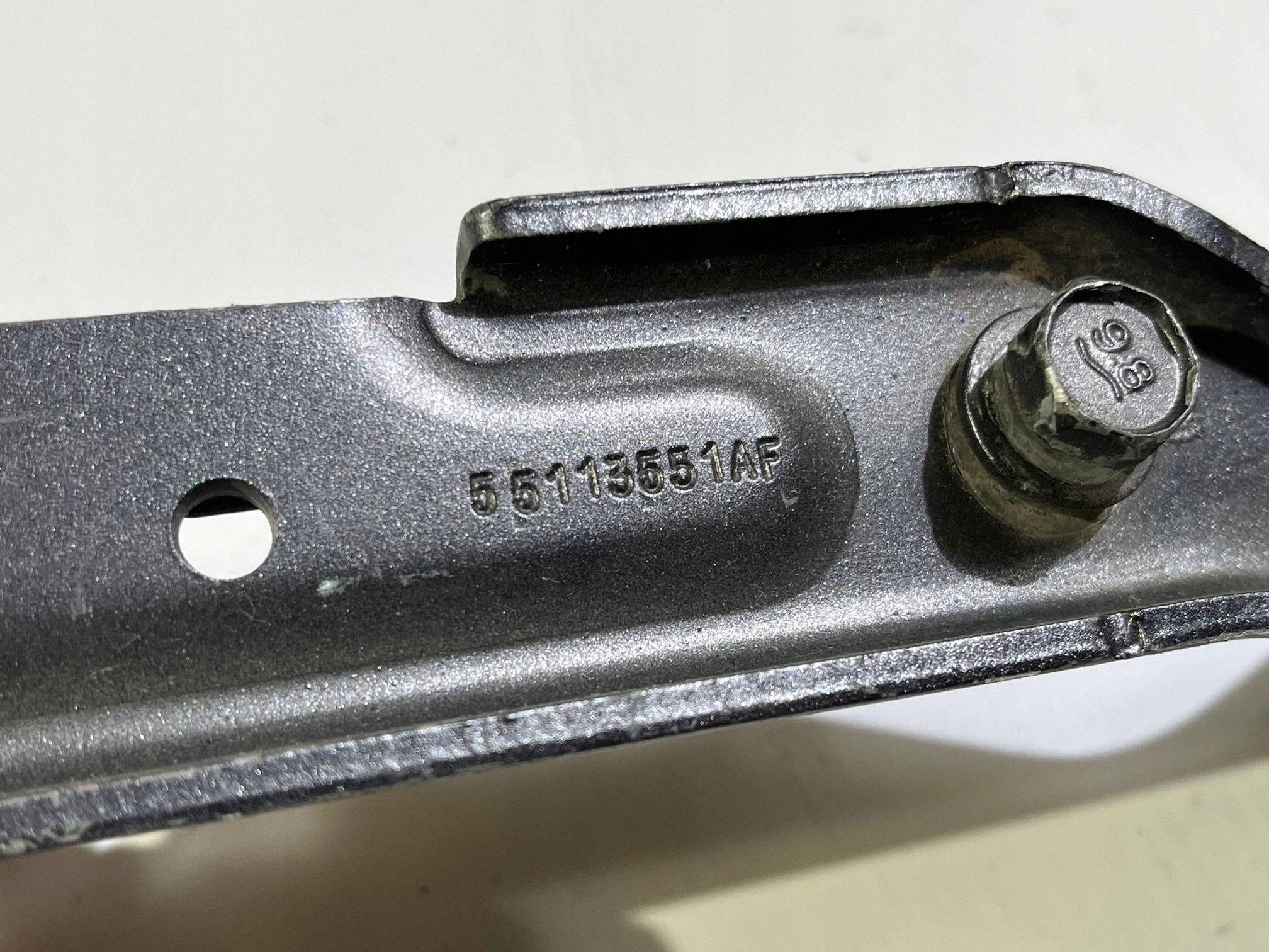 hinges damper bonnets pokrywy of the engine left Dodge Charger 2015
