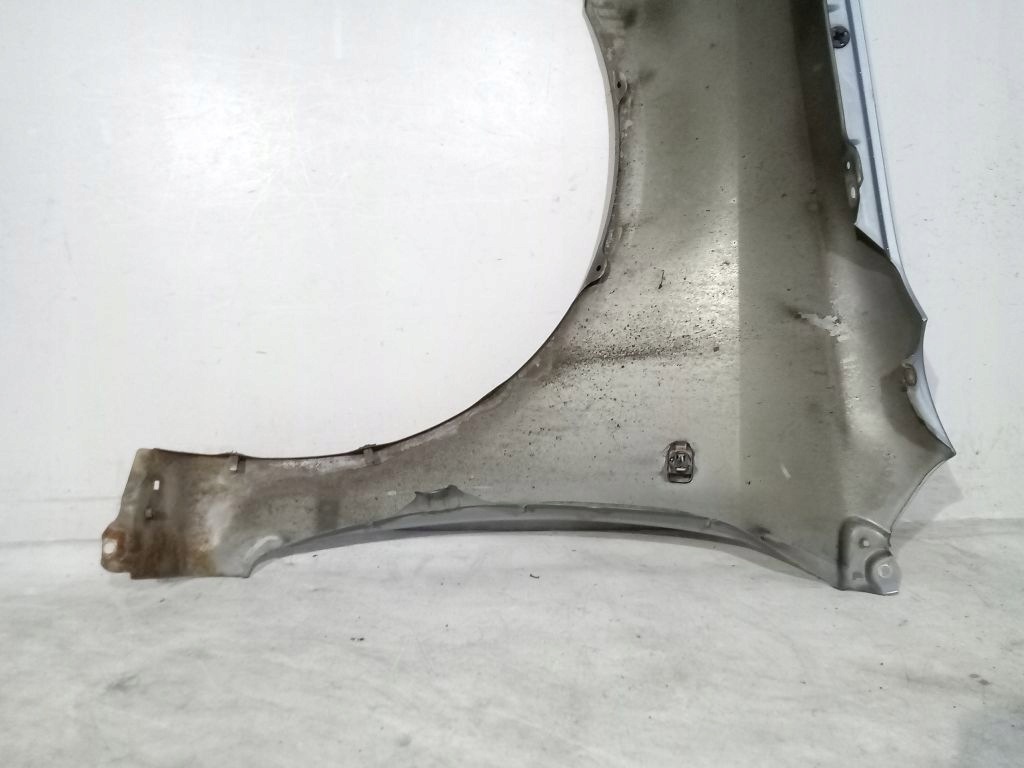 Toyota Corolla E12 Berline Aile Droite 8Q3