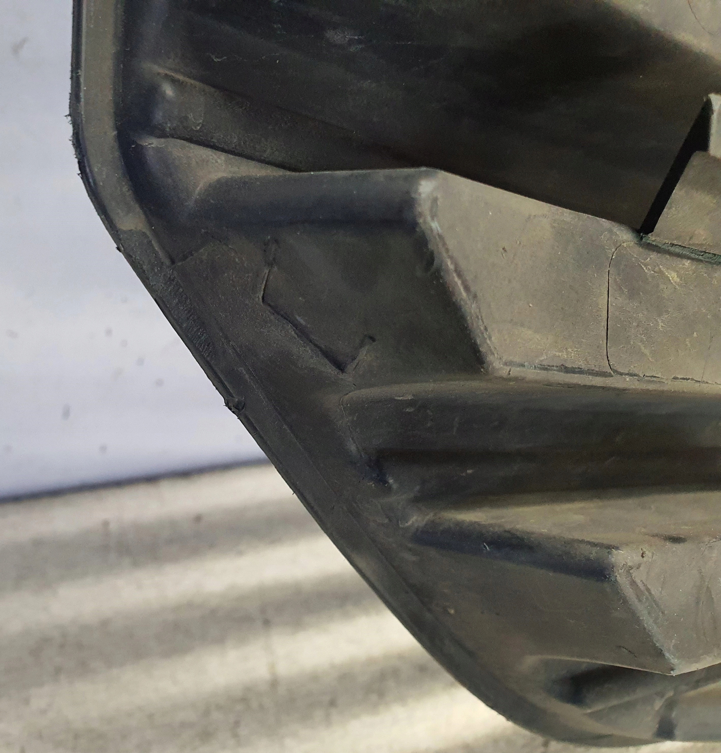 Grill Opel Vivaro B 14