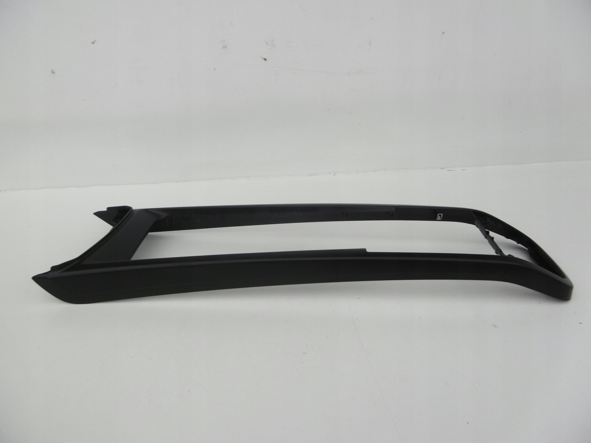 frame cover TUNELU SRODKOWEGO S60 III V60 II 18