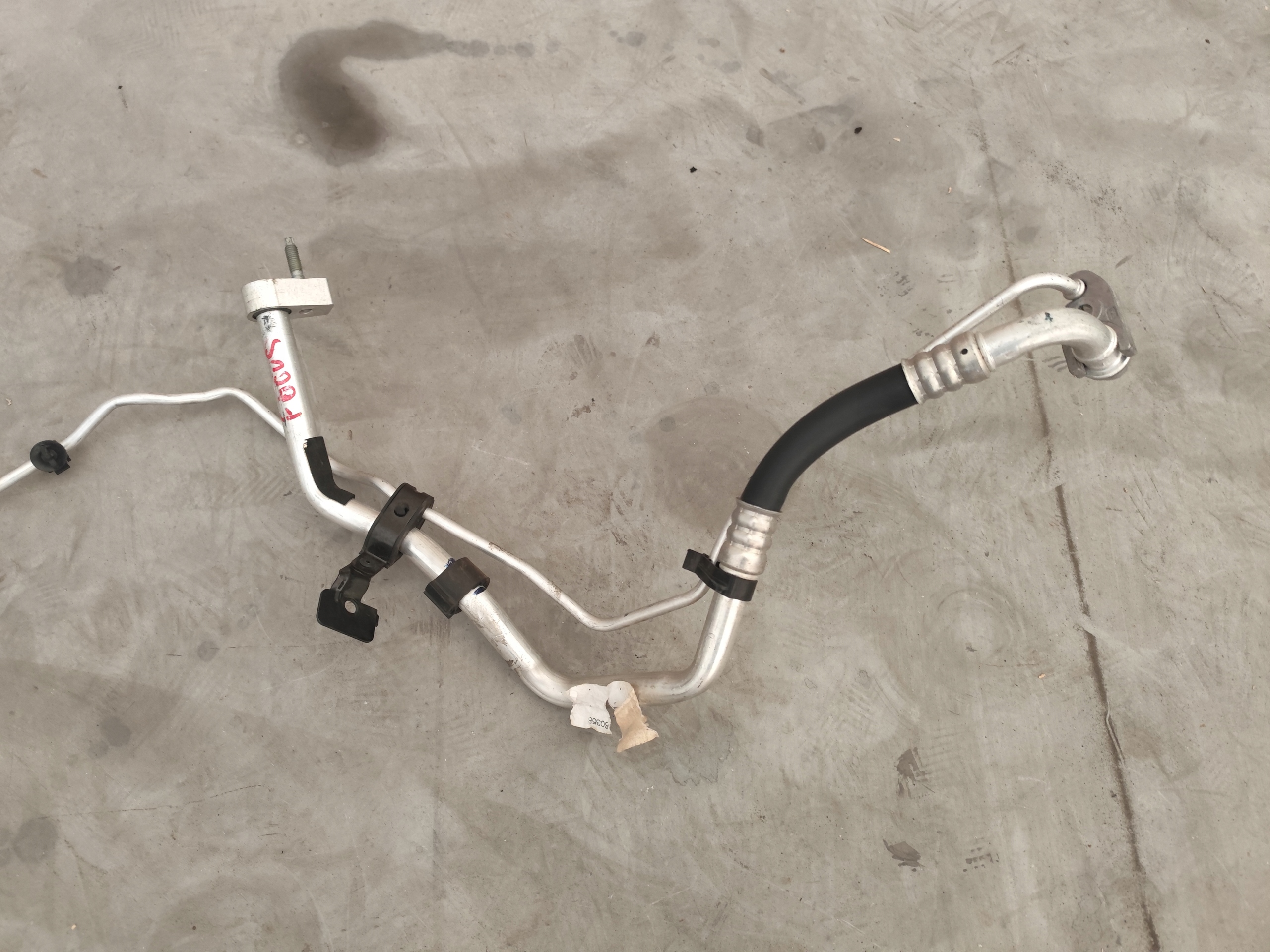FORD FOCUS MK4 Schlauch klimaanlage