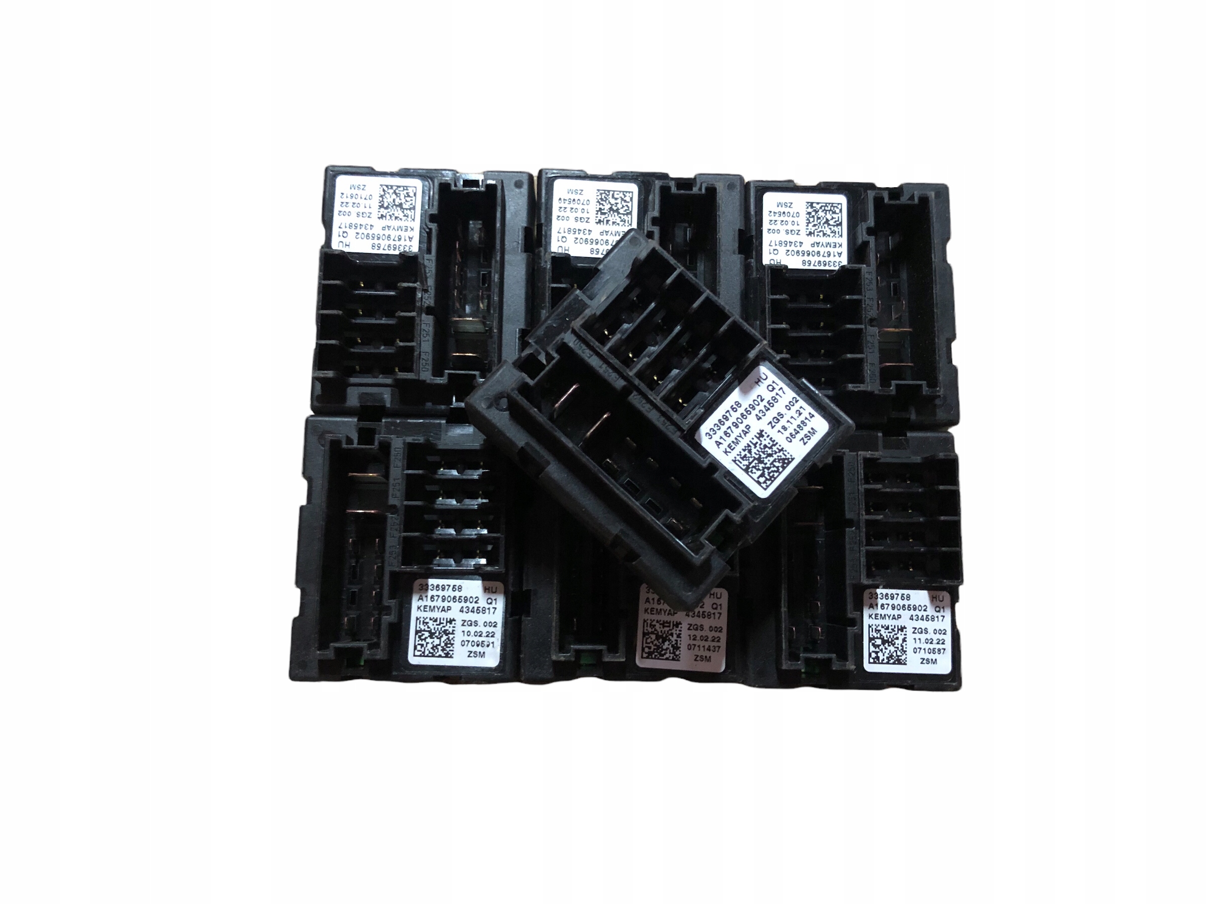 

Mercedes W167 Moduł Przekaźnik 1679065902