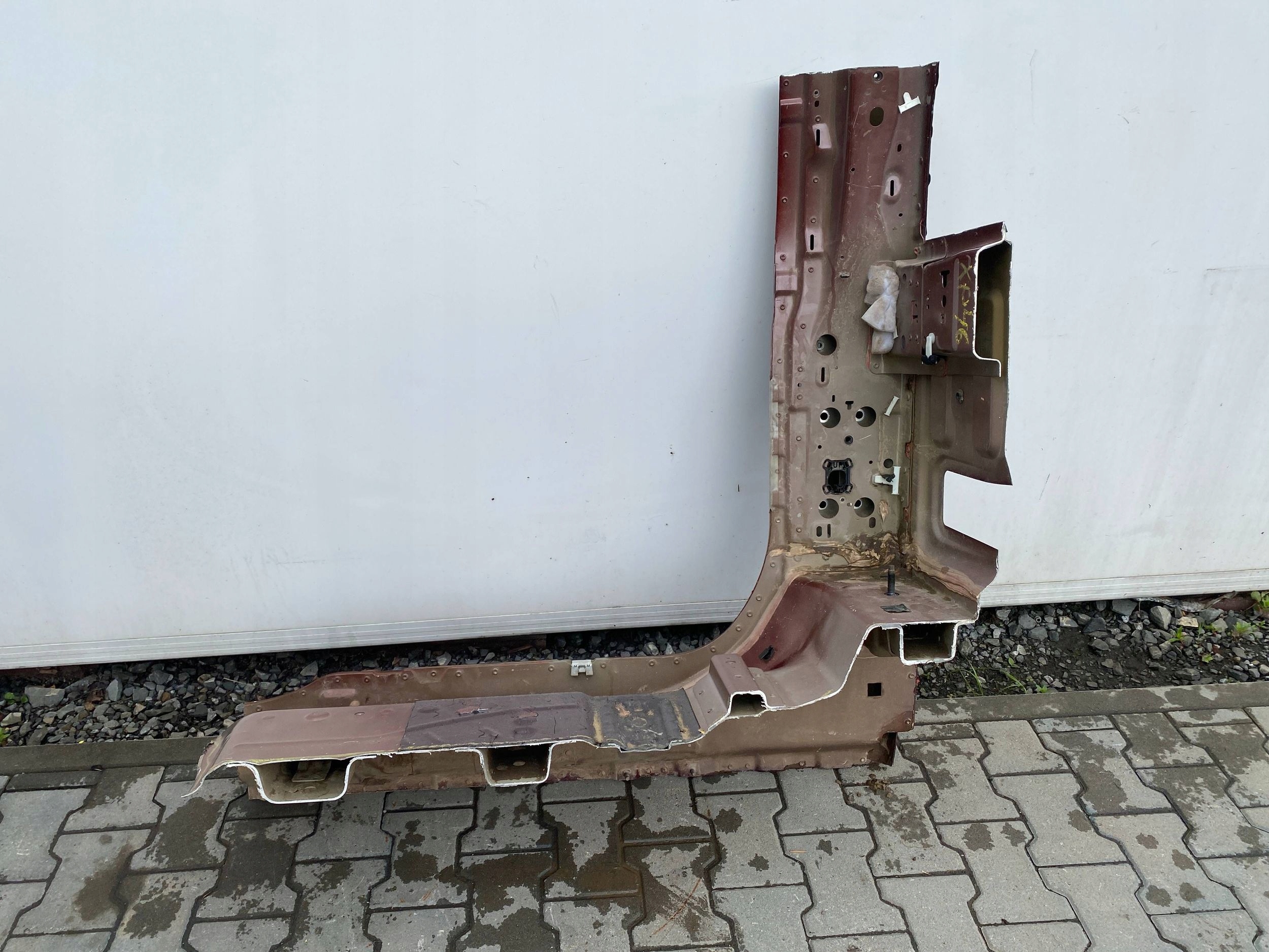 pillar nadwozia C right corner Ford F150 2015+
