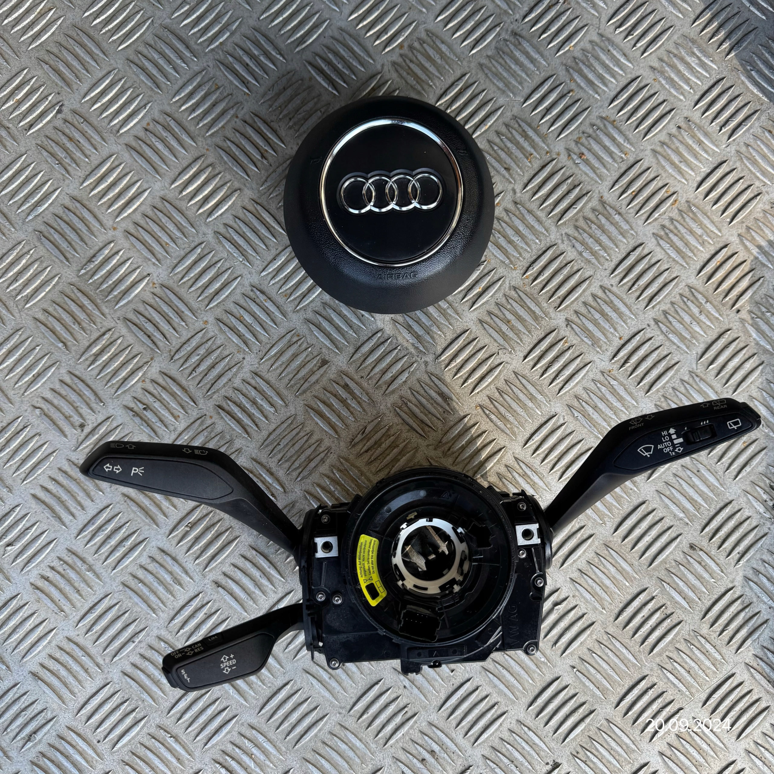 dashboard complete airbag console tension belts cockpit AUDI A4 B9 8W0 LIFT 2019 ROK