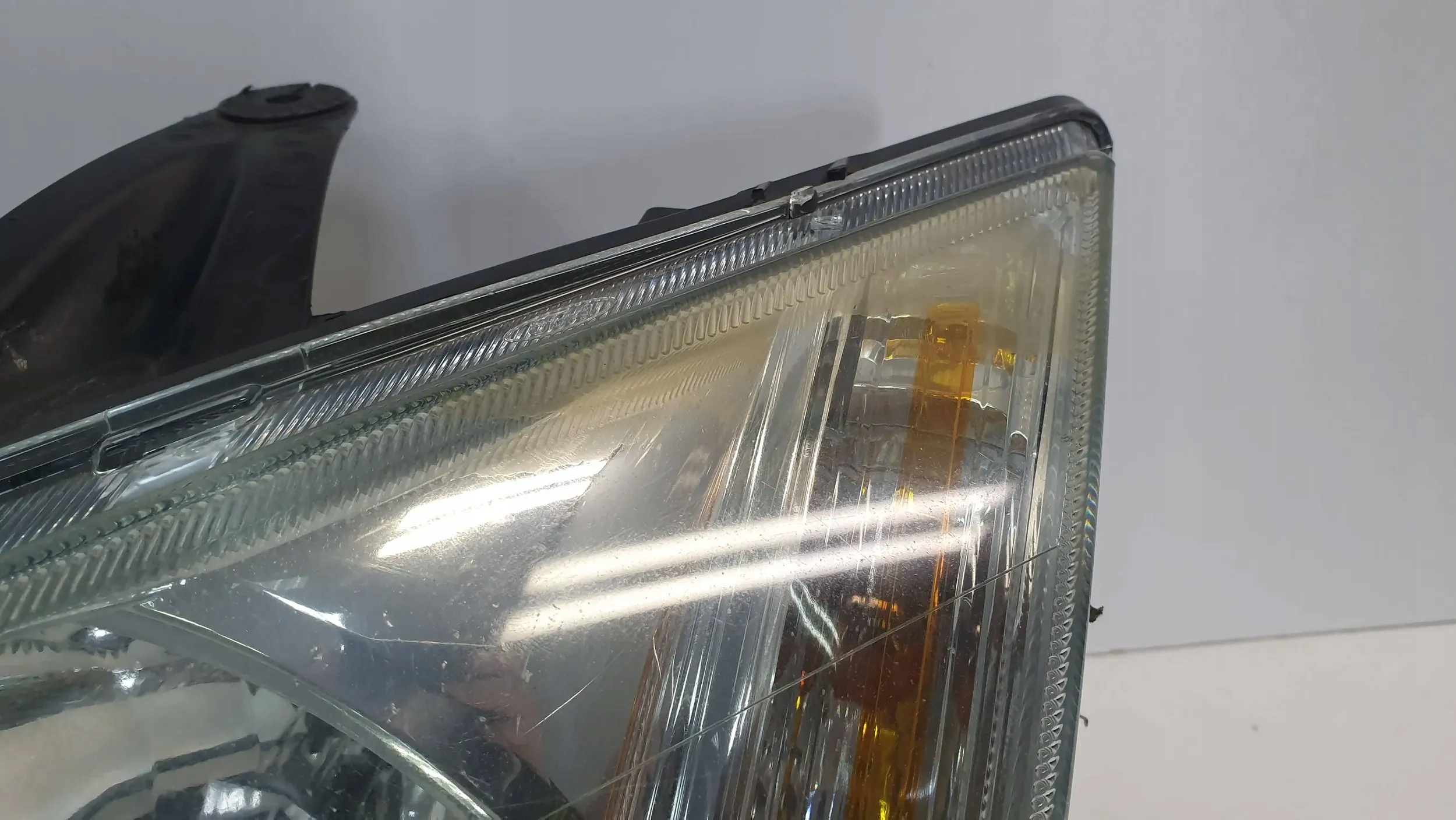 light front left Ford Focus MK2 04-08