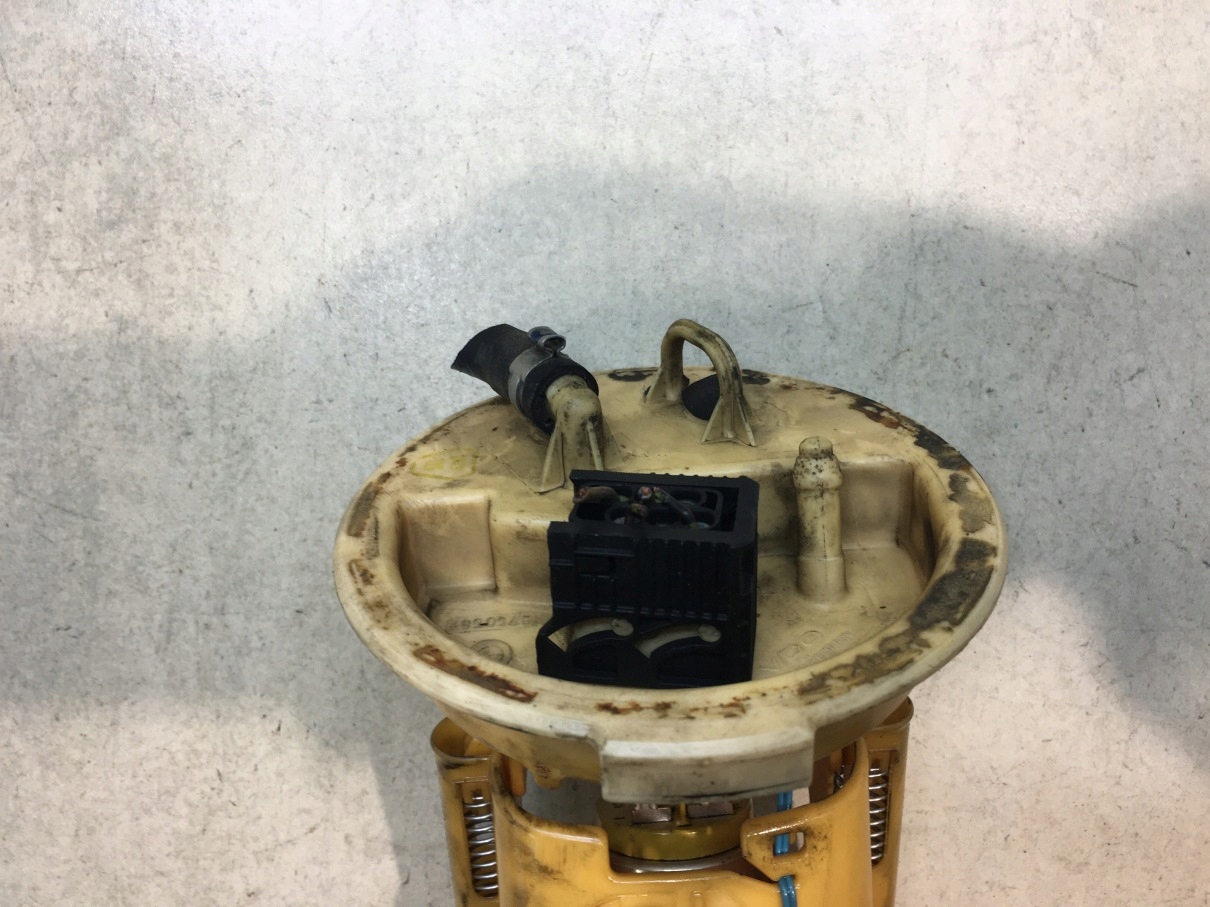 feed pump PLYWAK BMW 3 E46 2.0 D 6750582
