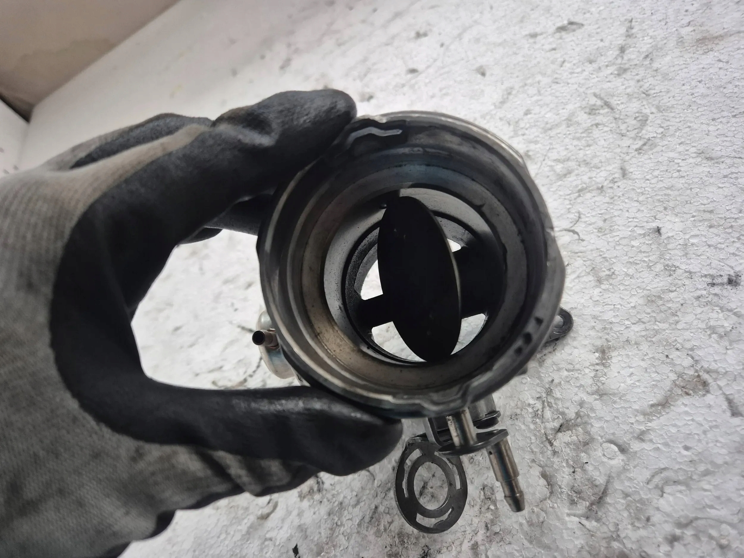 AGR-Ventil 070128073 / 7650D VW LT 28-35 II 2.5D