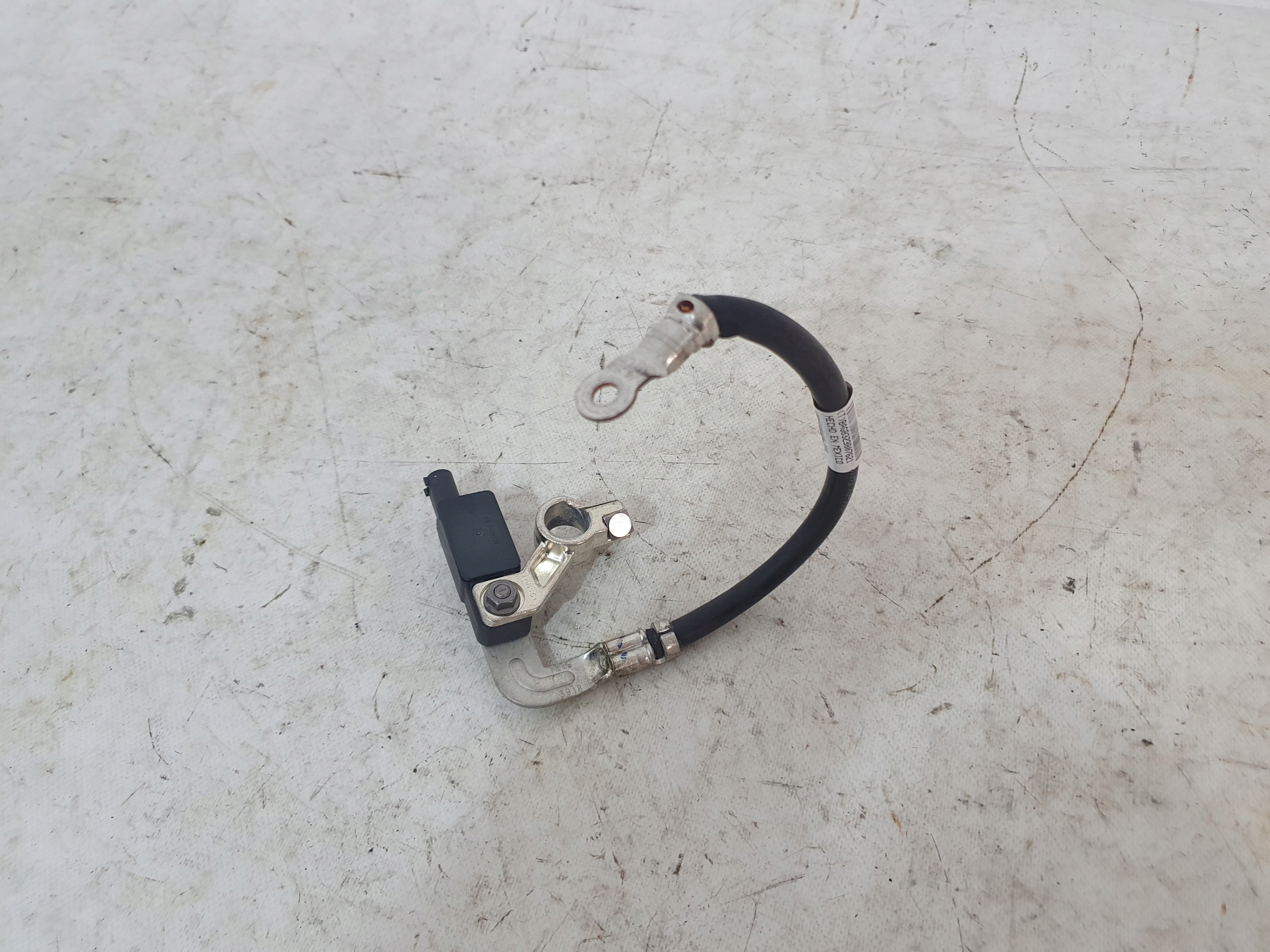 DODGE CHARGER CHALLENGER 2015- Batteriemanagement Sensor AKUMULATORA 68306895AA