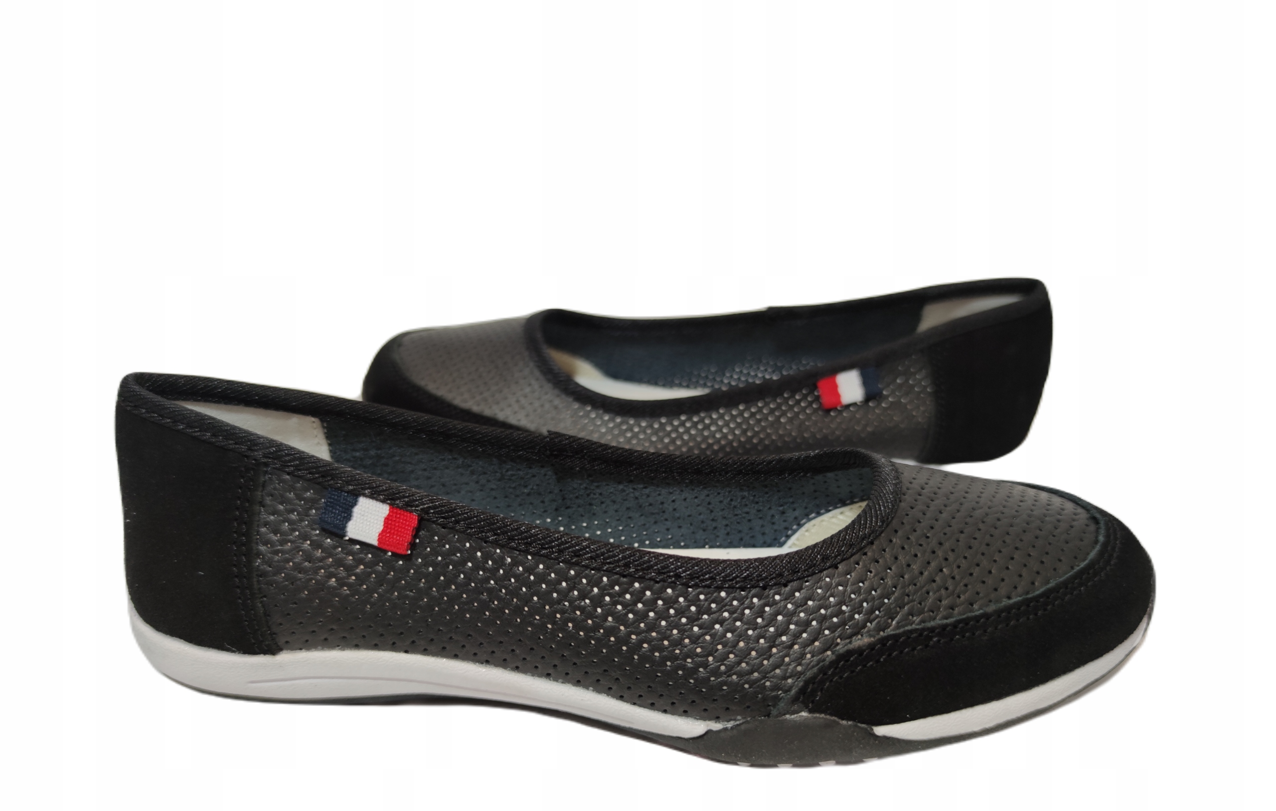 Prolamované měkké baleríny Filippo DP142 černé r36