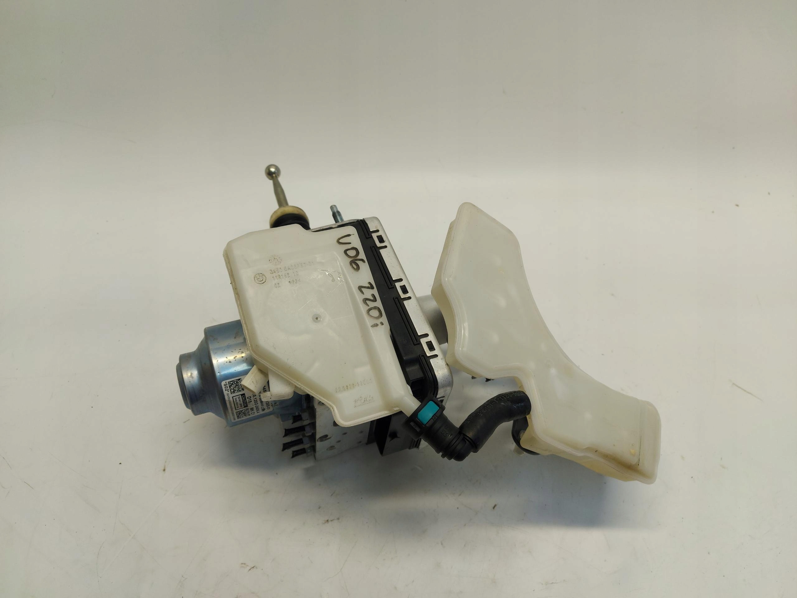 BMW U06 200i 1.5TB brake booster control unit ABS