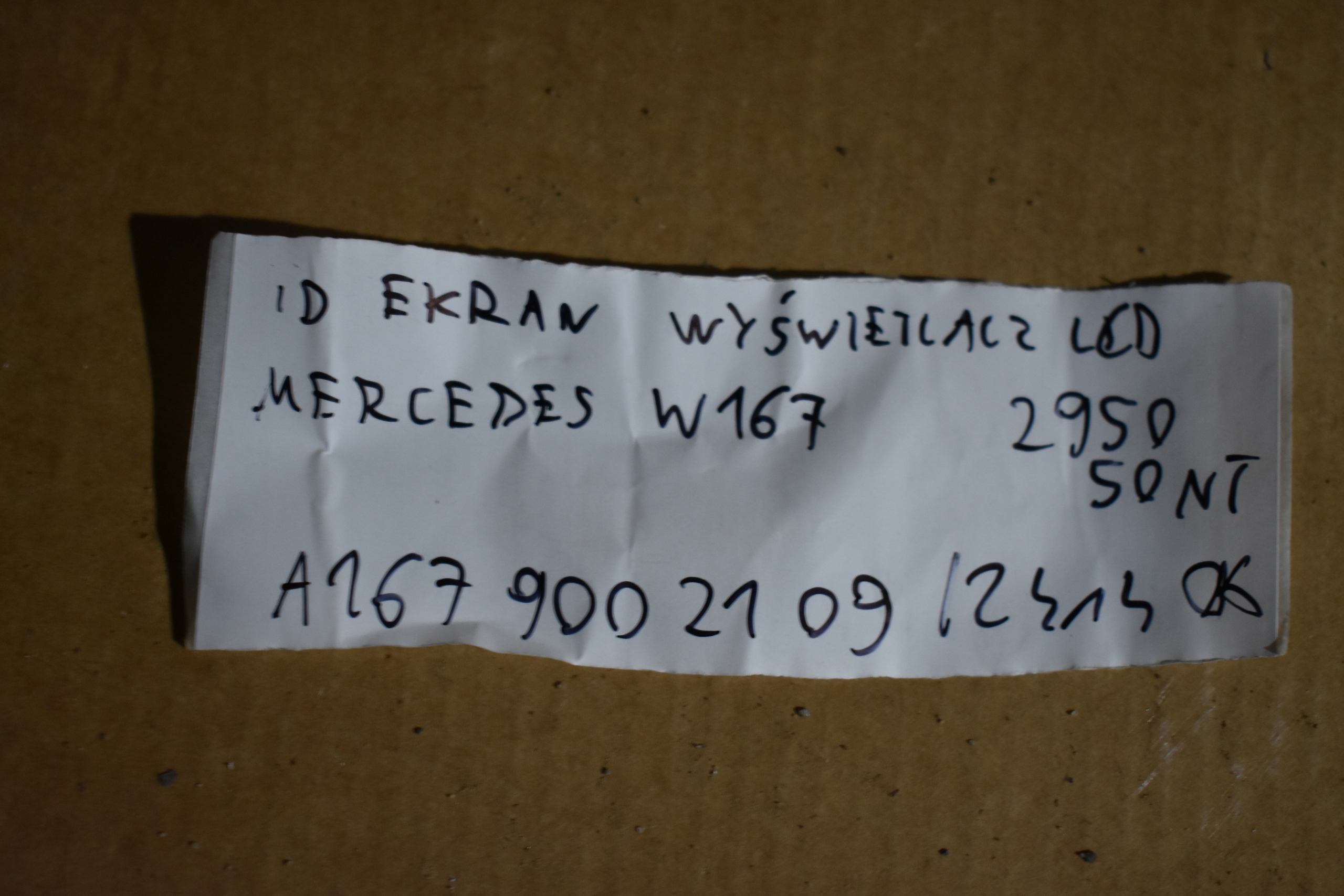 IDEALNY EKRAN display LCD MERCEDES W167 1