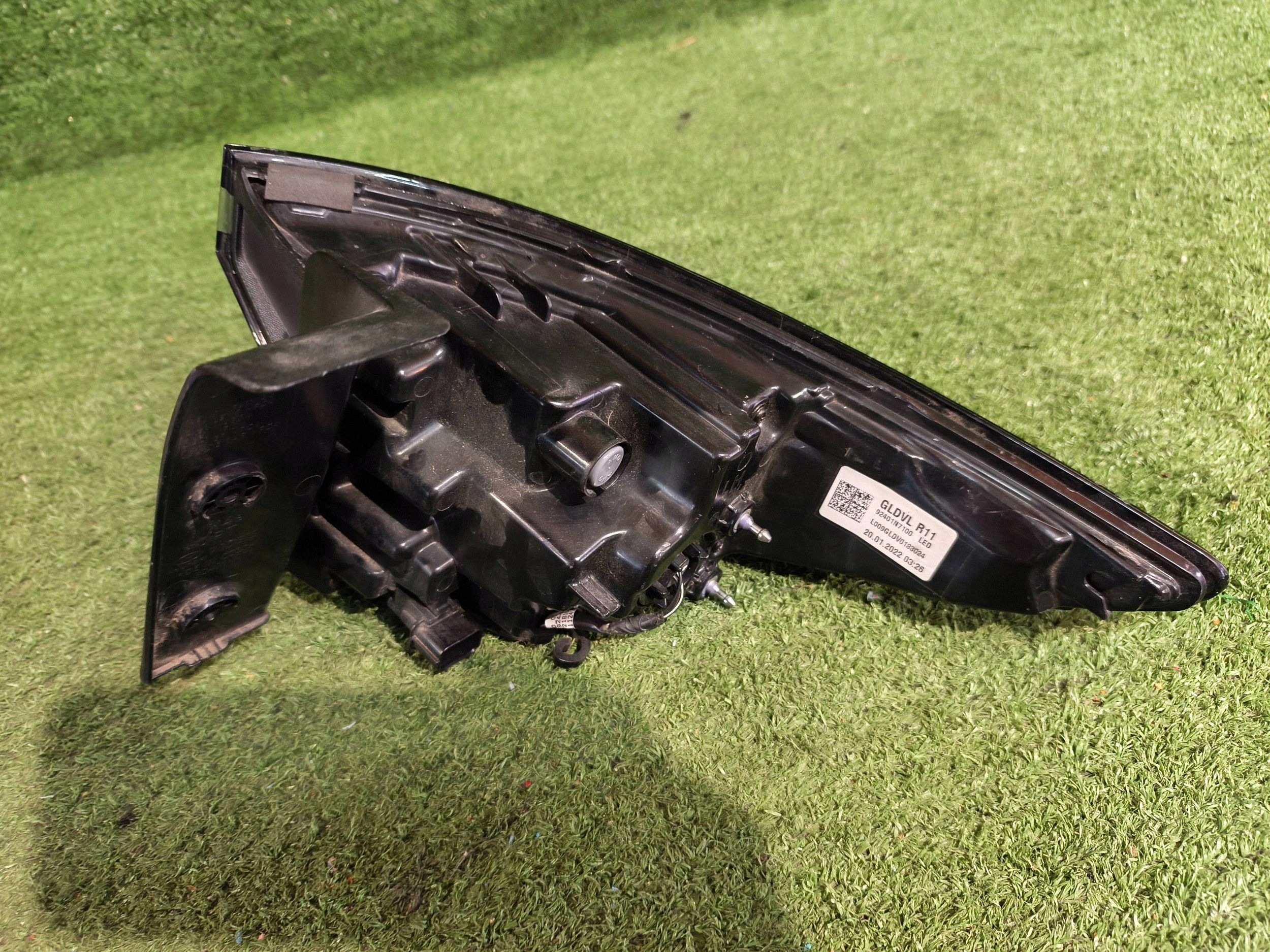 light rear part rear left HYUNDAI TUCSON IV LED NR.305