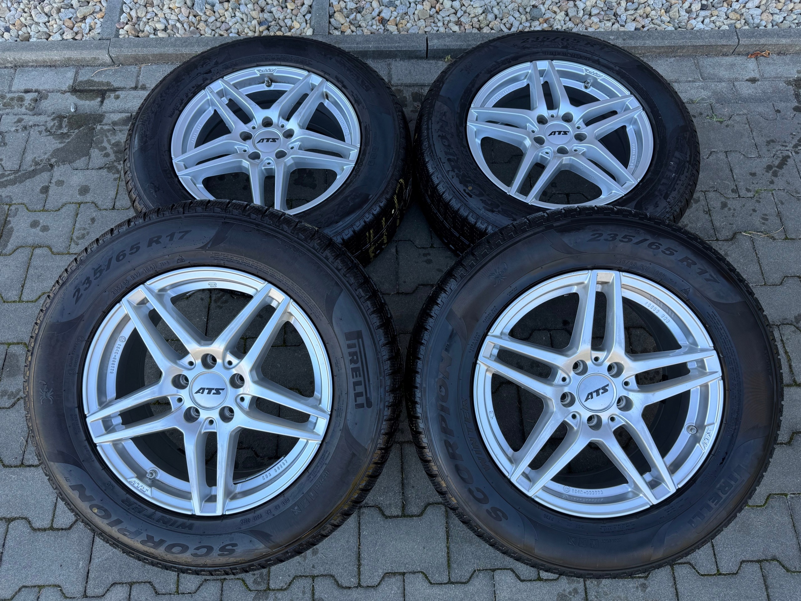 disky ATS 17 7.5j 5x112 gumy PIRELLI 235/65/17 22r AUDI Q5 MERCEDES GLC