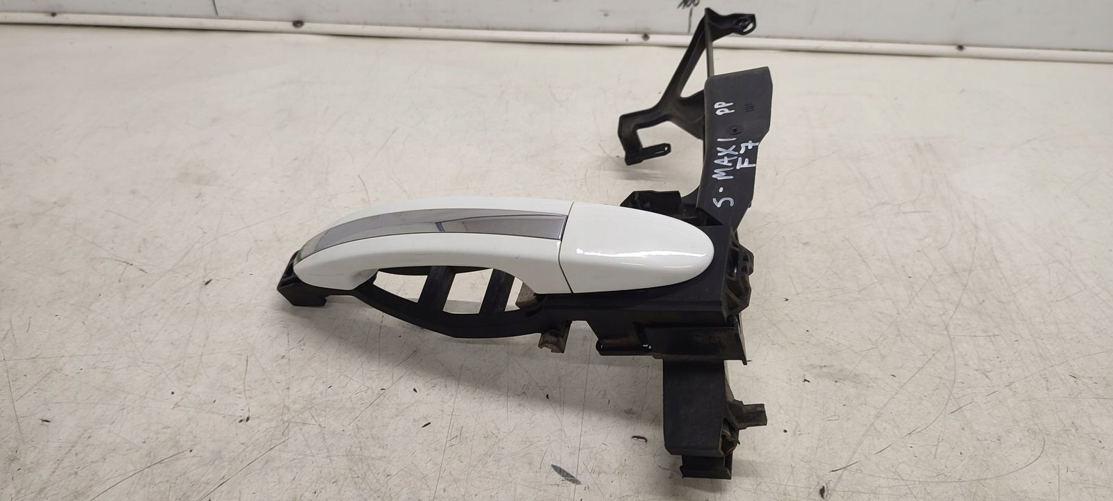 handle front front right Ford S-MAX 2,0 TDCI F7