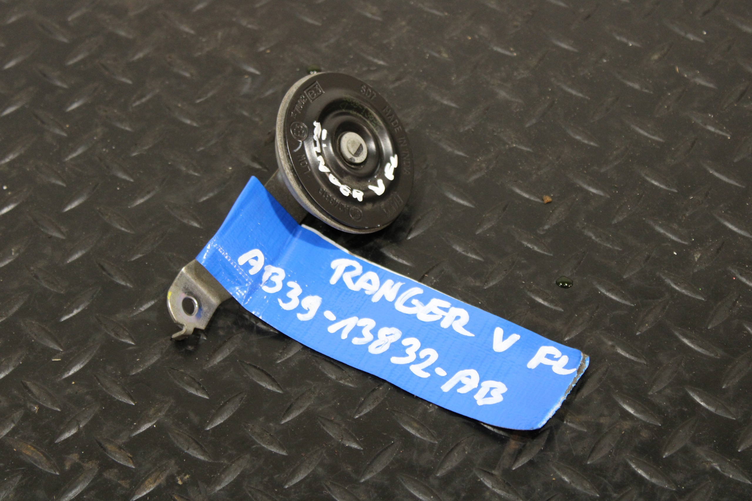 KLAKSON FORD RANGER V 5 LIFT AB39-13832-AB