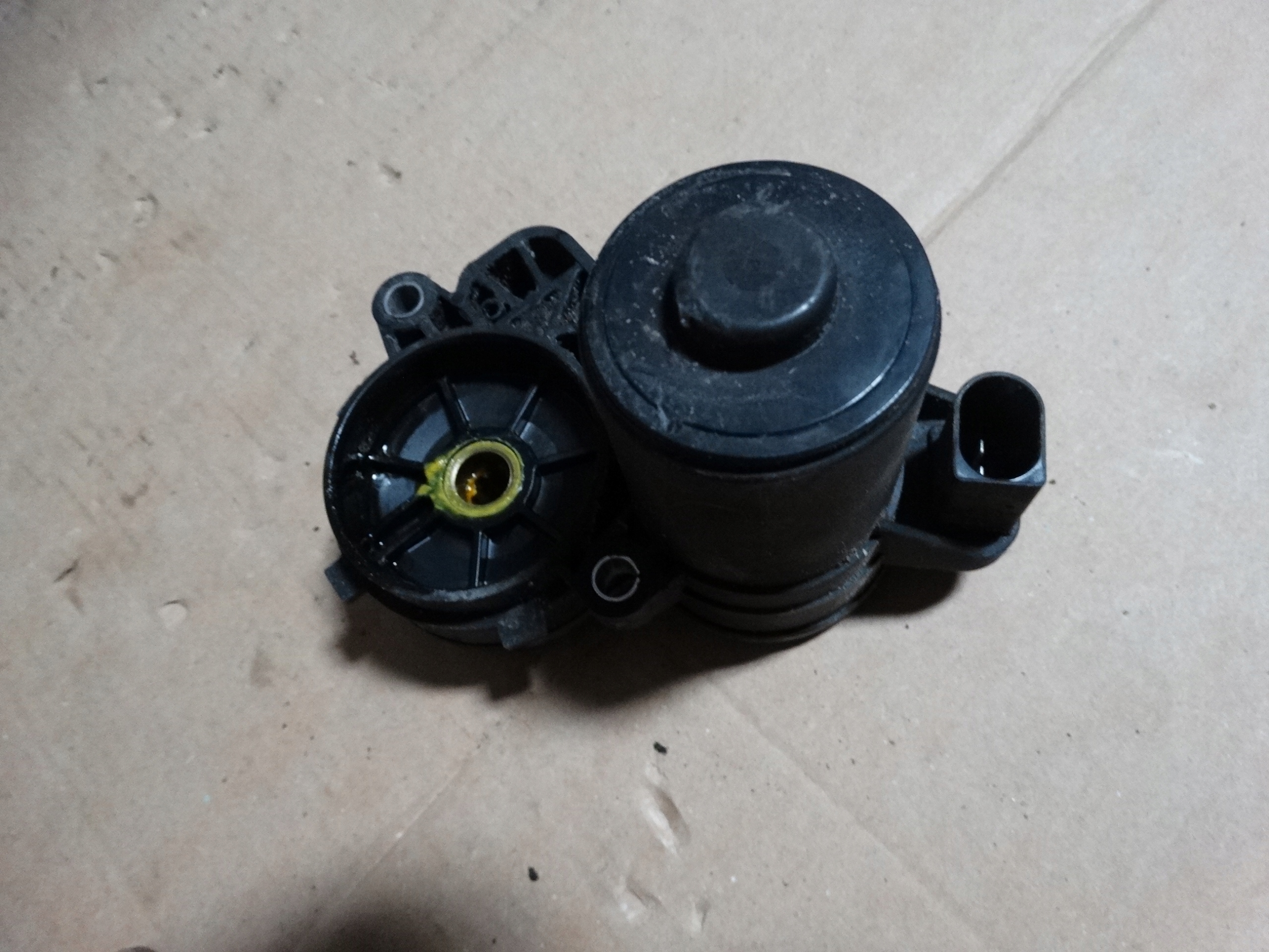 mini motor electric brake right MERCEDES W205 1