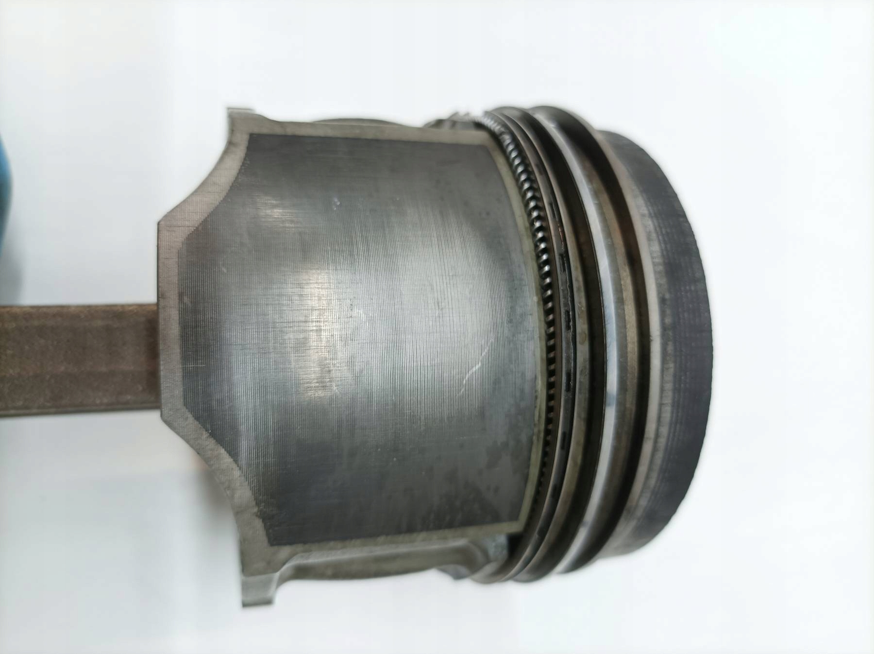 piston connecting rod 2.7 D Kia K2700 II (1997 – 2004)