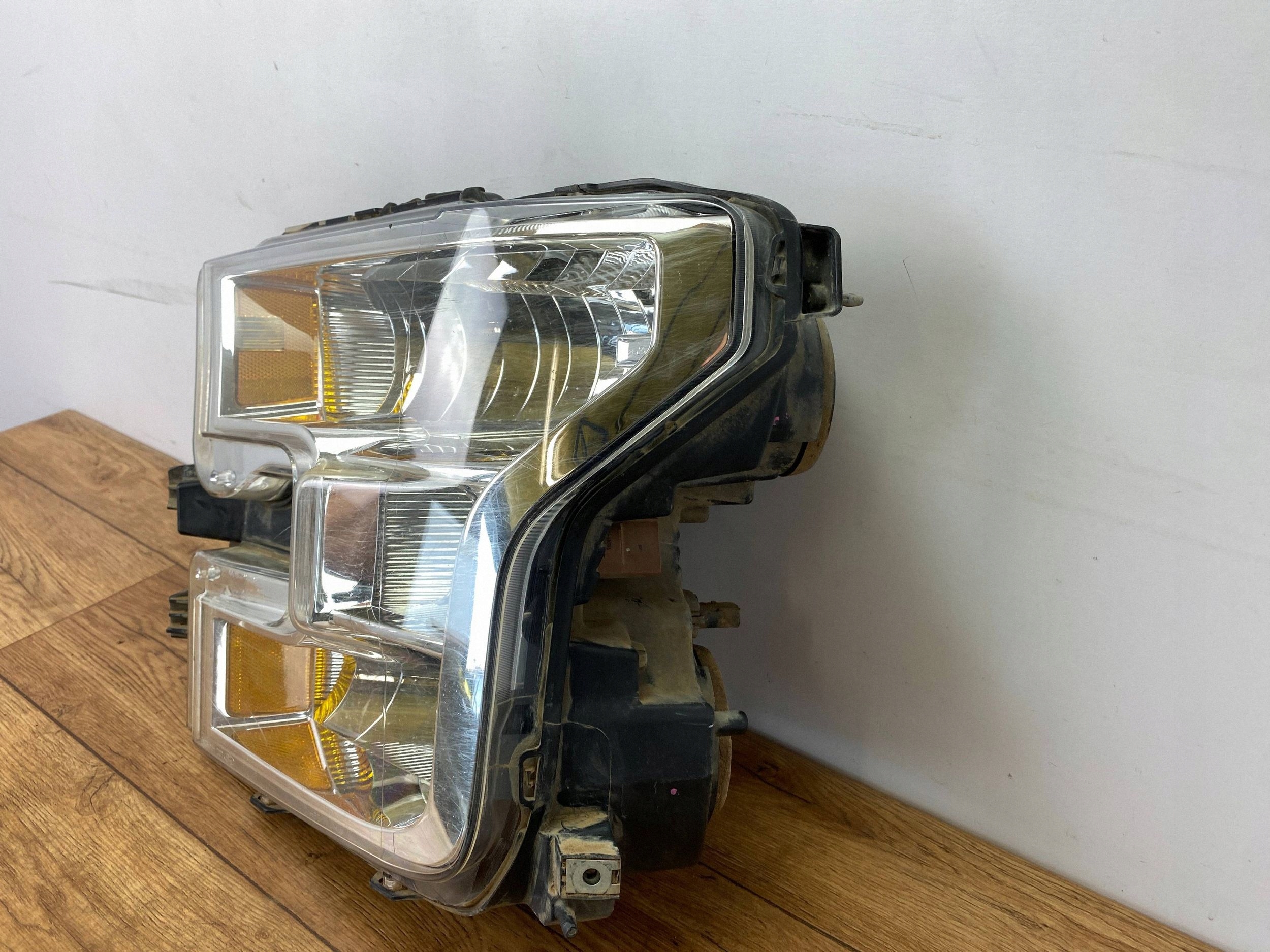 Reflektor light front Ford F150 2015+