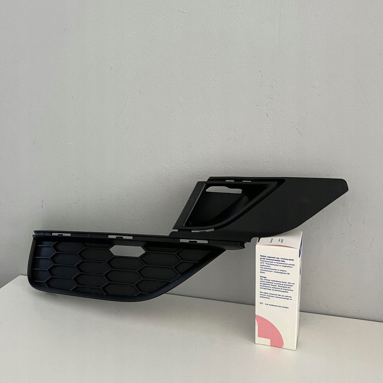 HONDA CR-V 5 IV 2015-2016 grid right W bumper 71103T1VE5