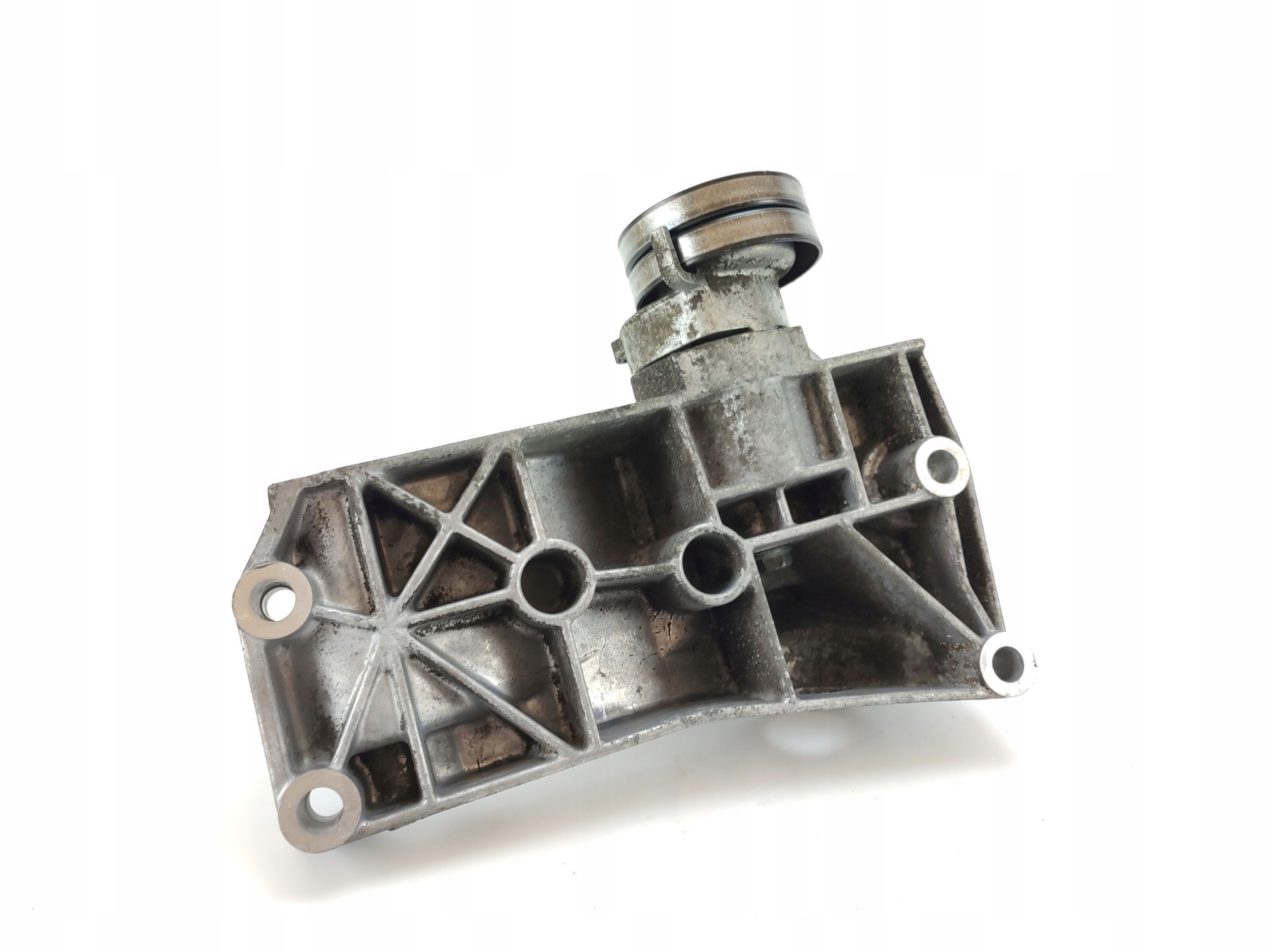 Support Support plaque Alternateur VW GOLF IV 1.4 16V 75KM